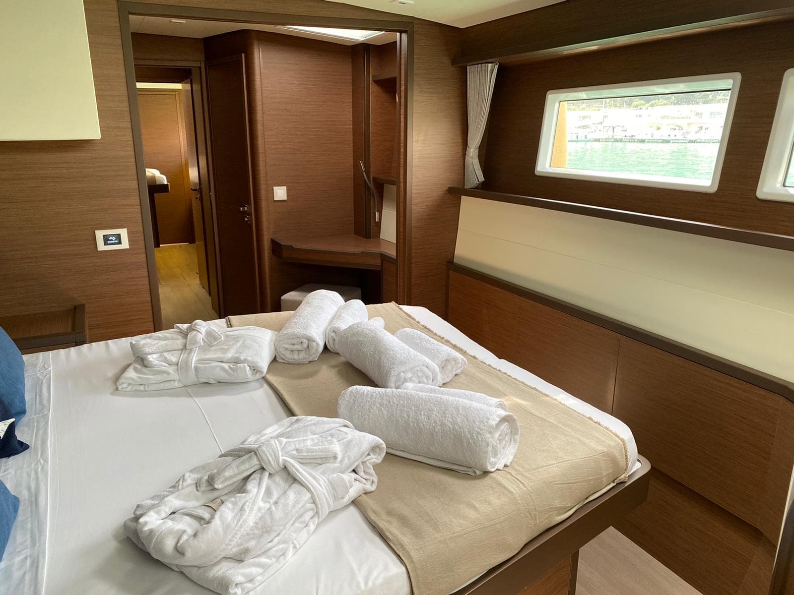 Lagoon 52F - photo 19