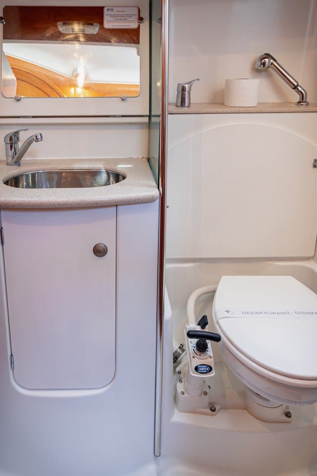 Sun Odyssey 49 - photo 8