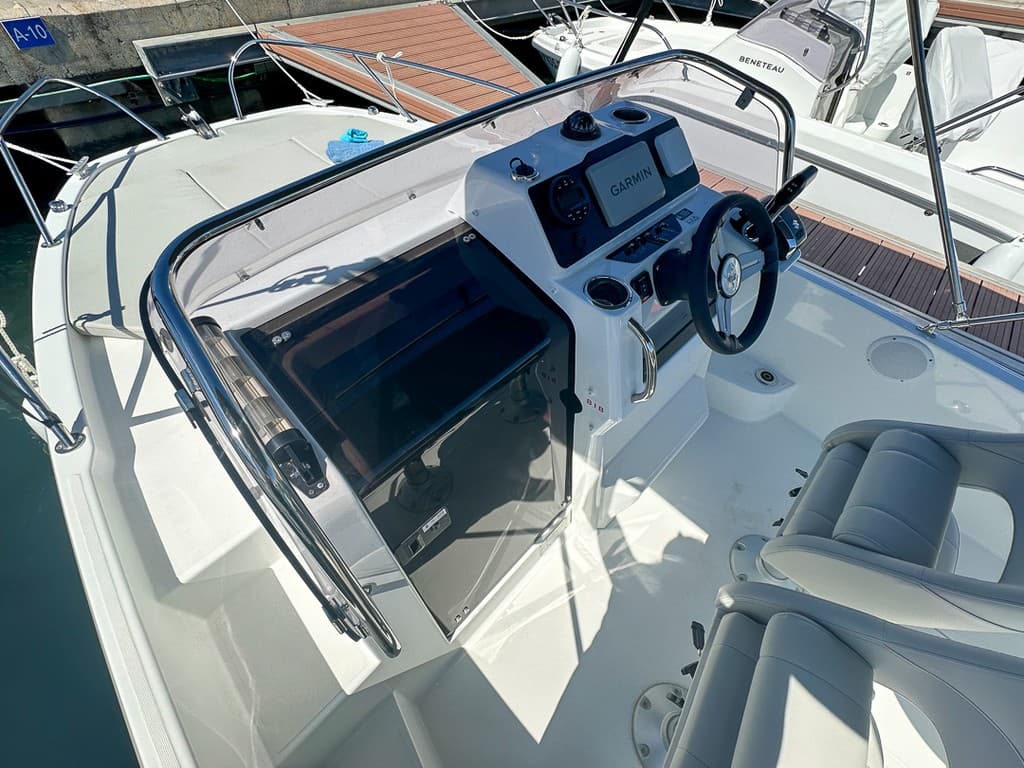 Beneteau Flyer 6 - photo 9