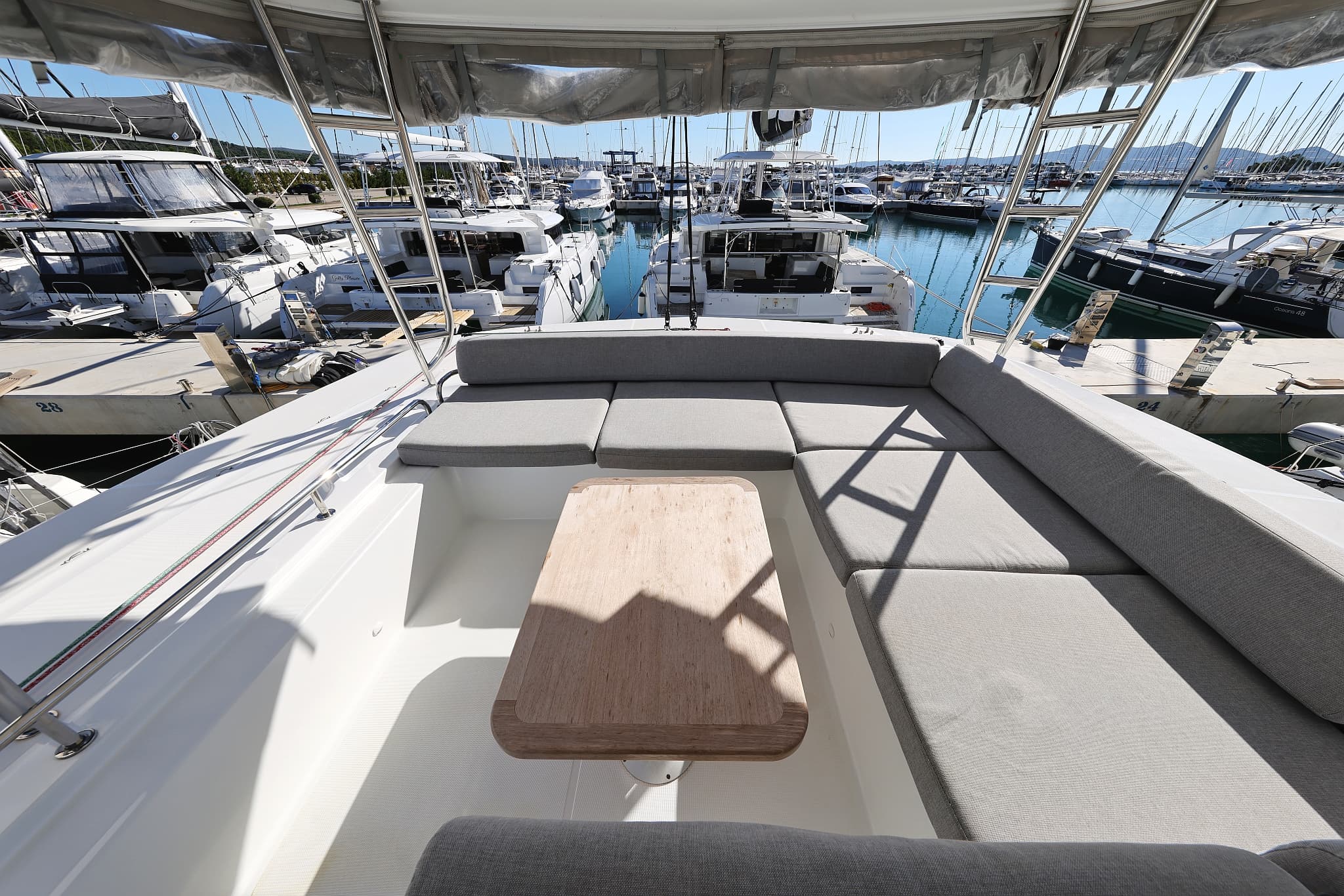 Lagoon 51 - photo 82