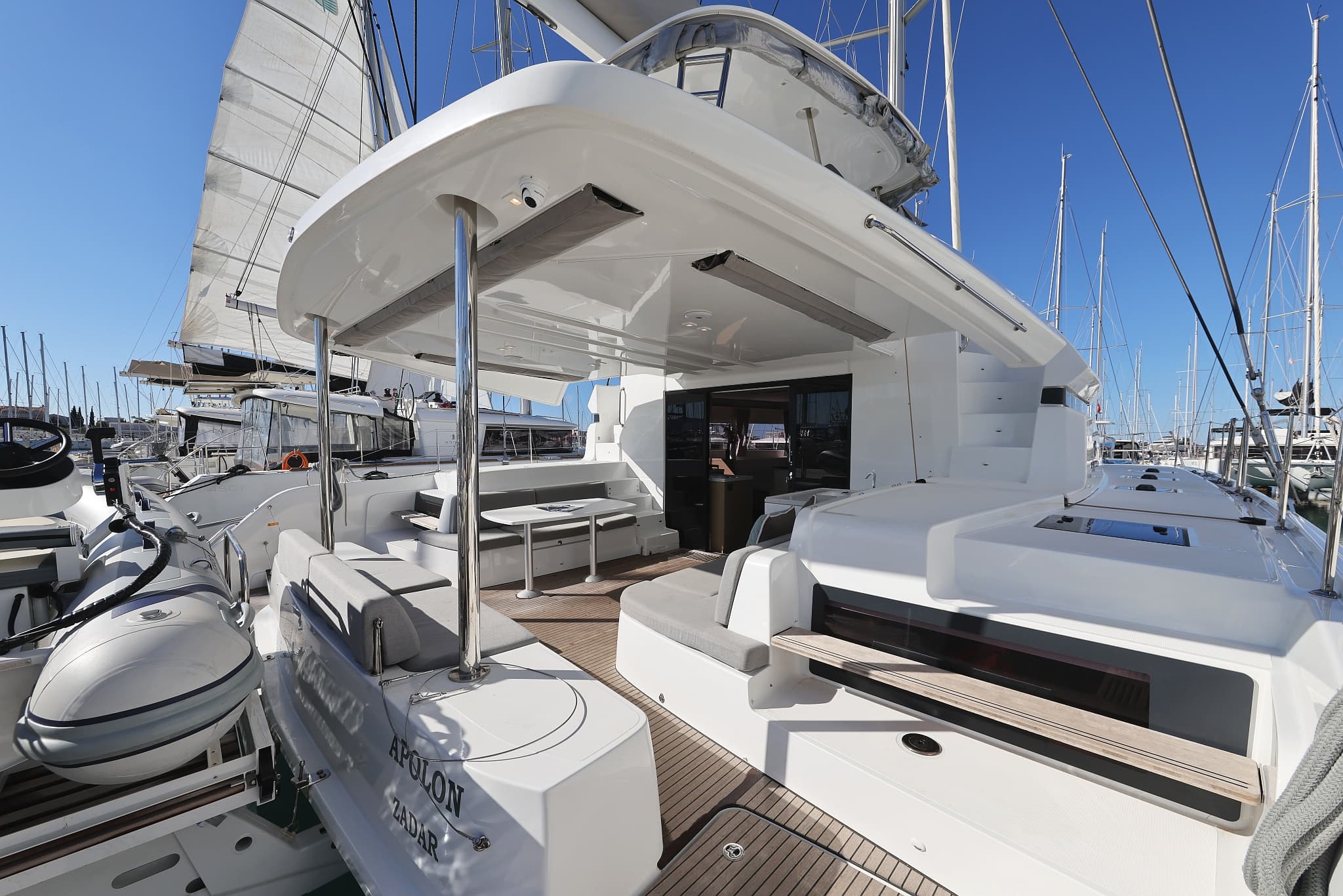 Lagoon 51 - photo 75