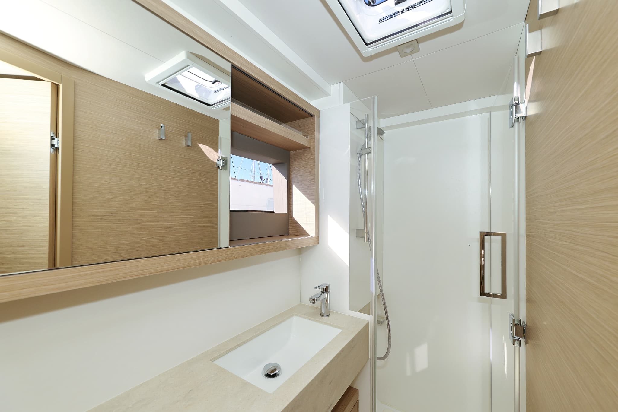 Lagoon 51 - photo 50