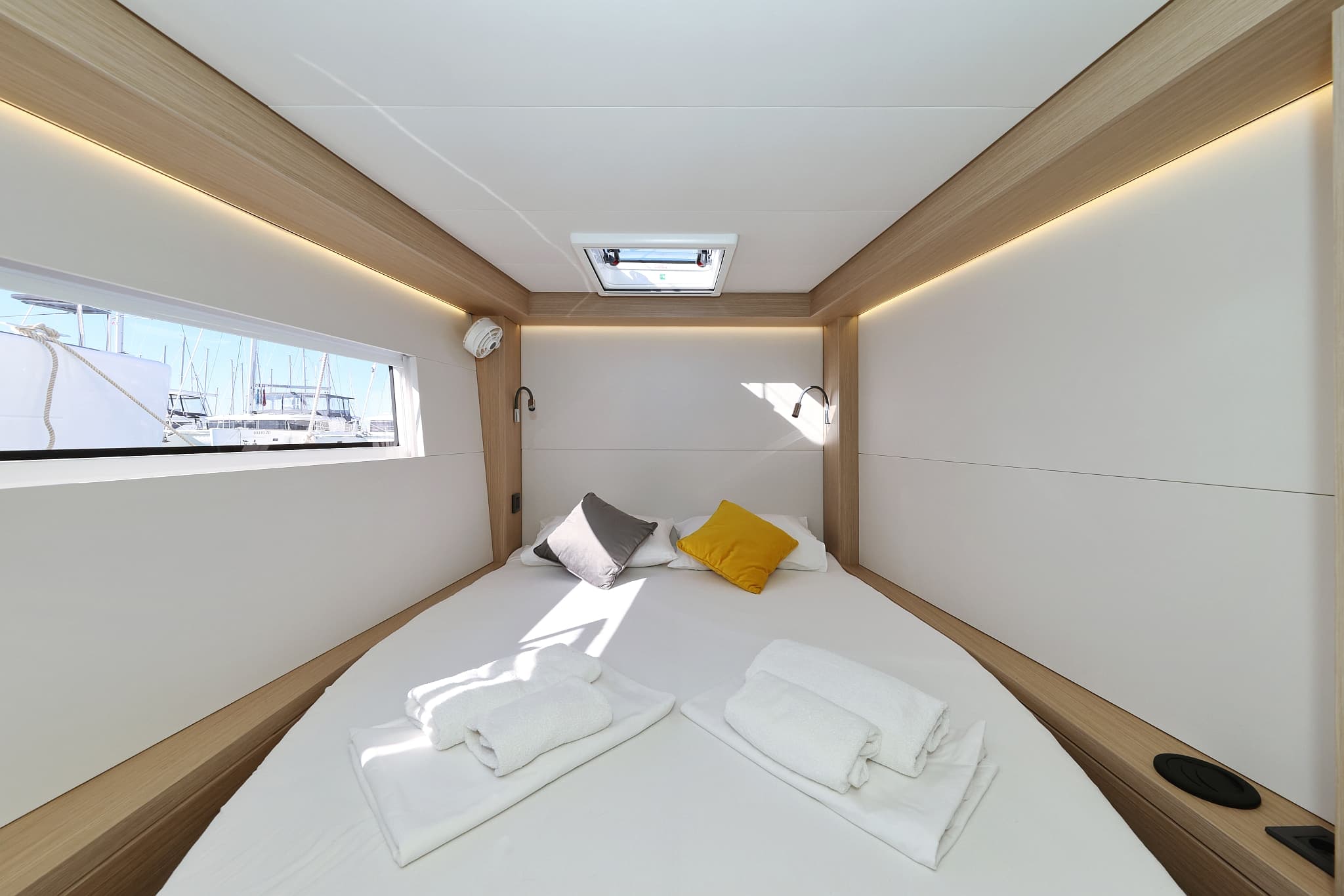 Lagoon 51 - photo 51