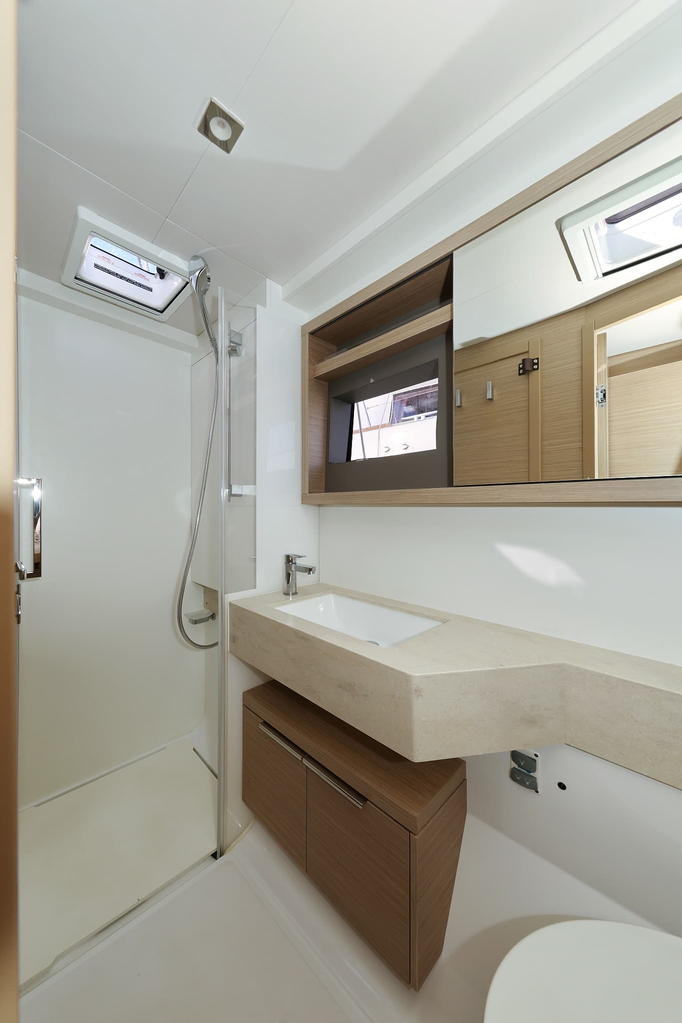 Lagoon 51 - photo 69