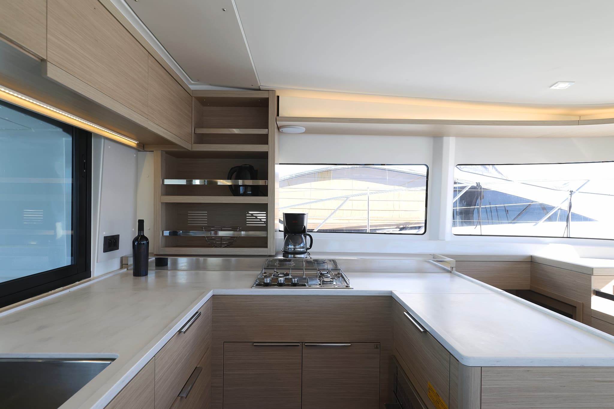 Lagoon 46  - photo 68