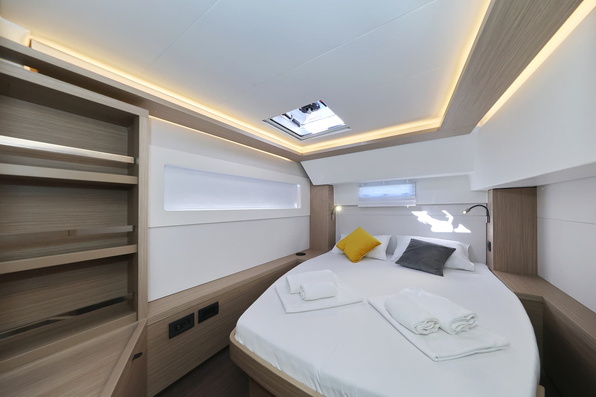 Lagoon 46  - photo 20