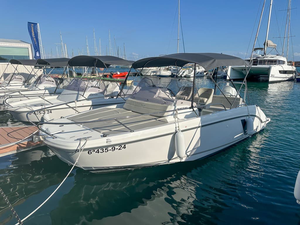Beneteau Flyer 7 SUNdeck - photo