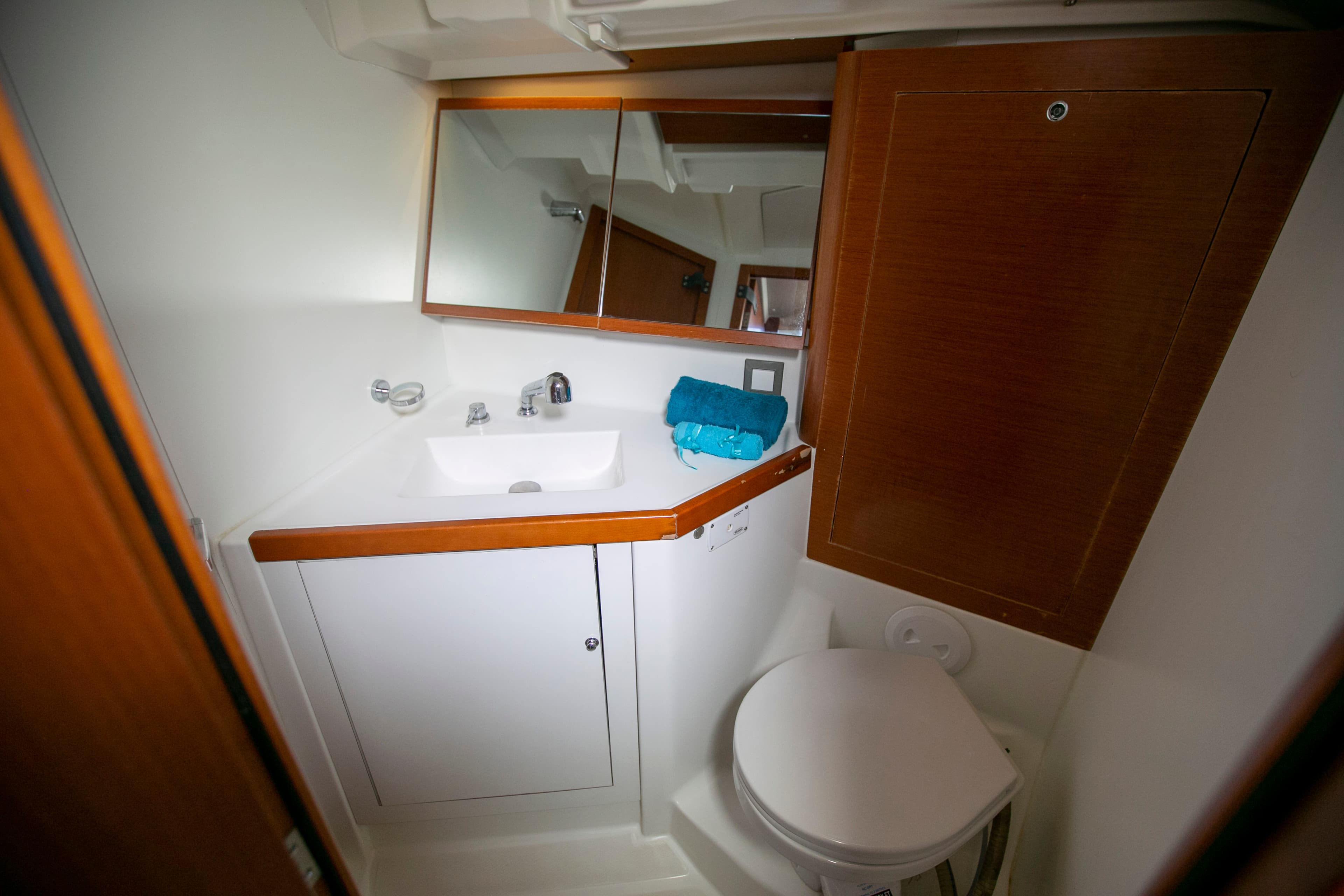 Oceanis 46.1 - photo 19