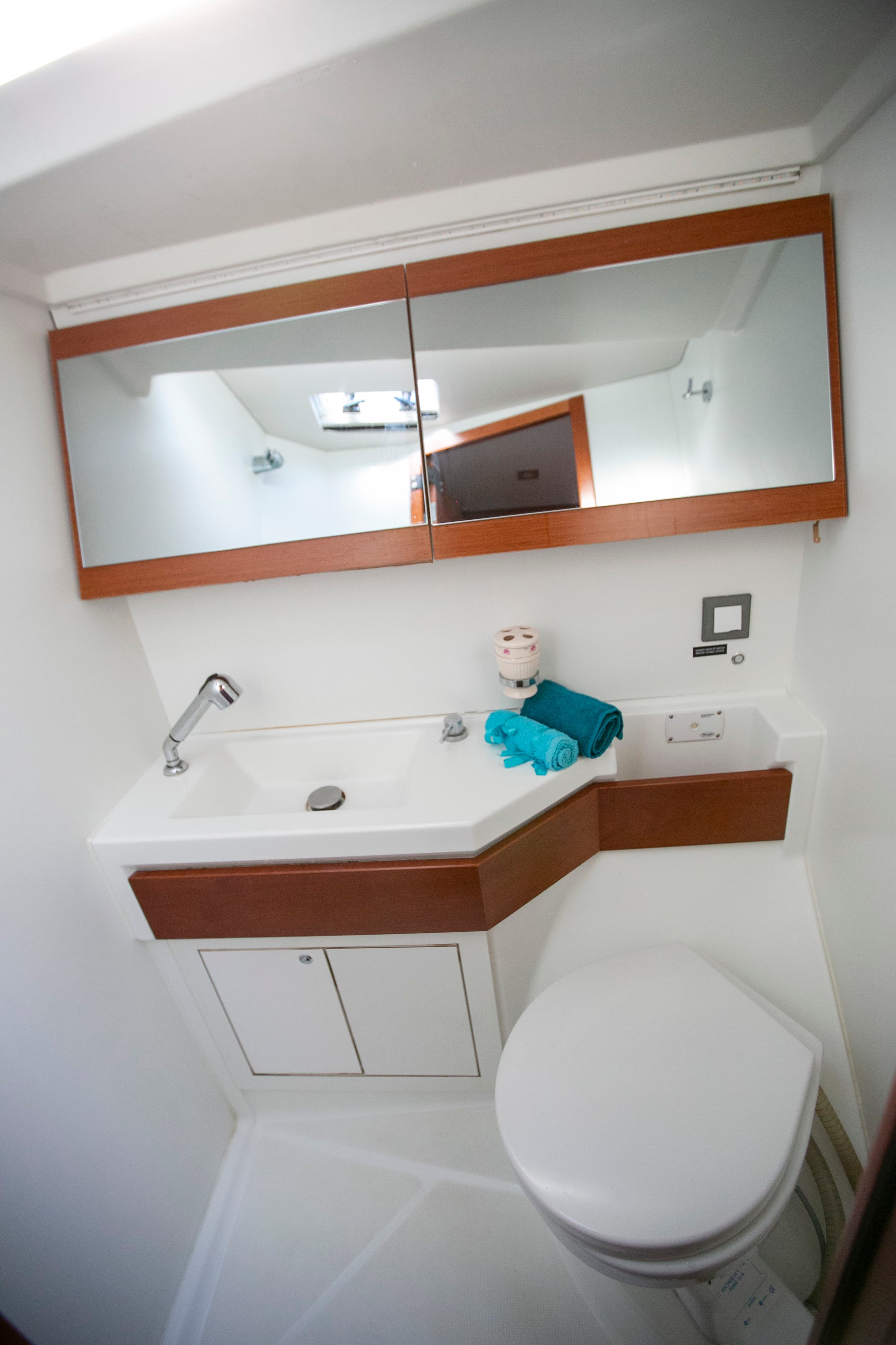 Oceanis 46.1 - photo 5