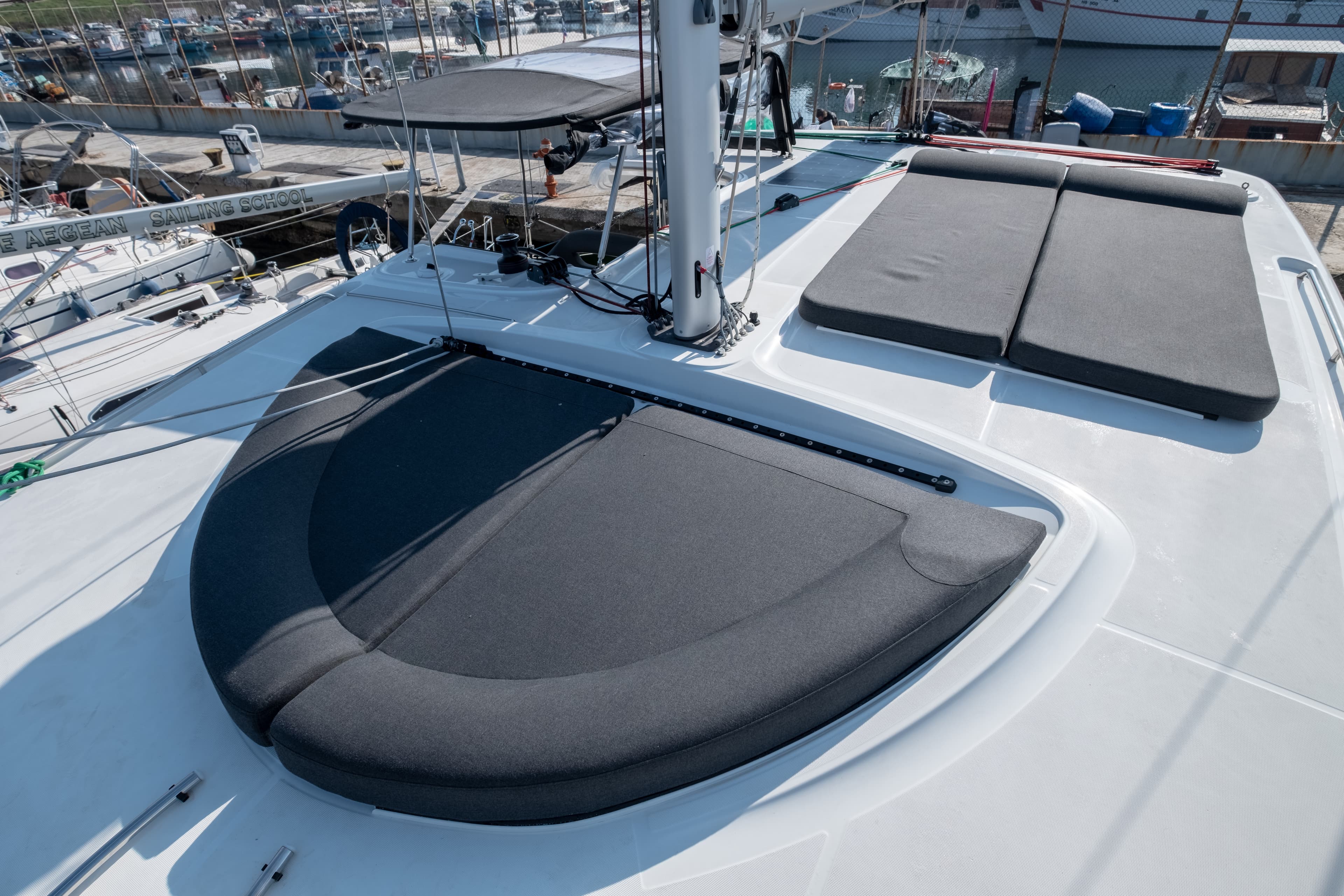 Lagoon 40 - photo 97