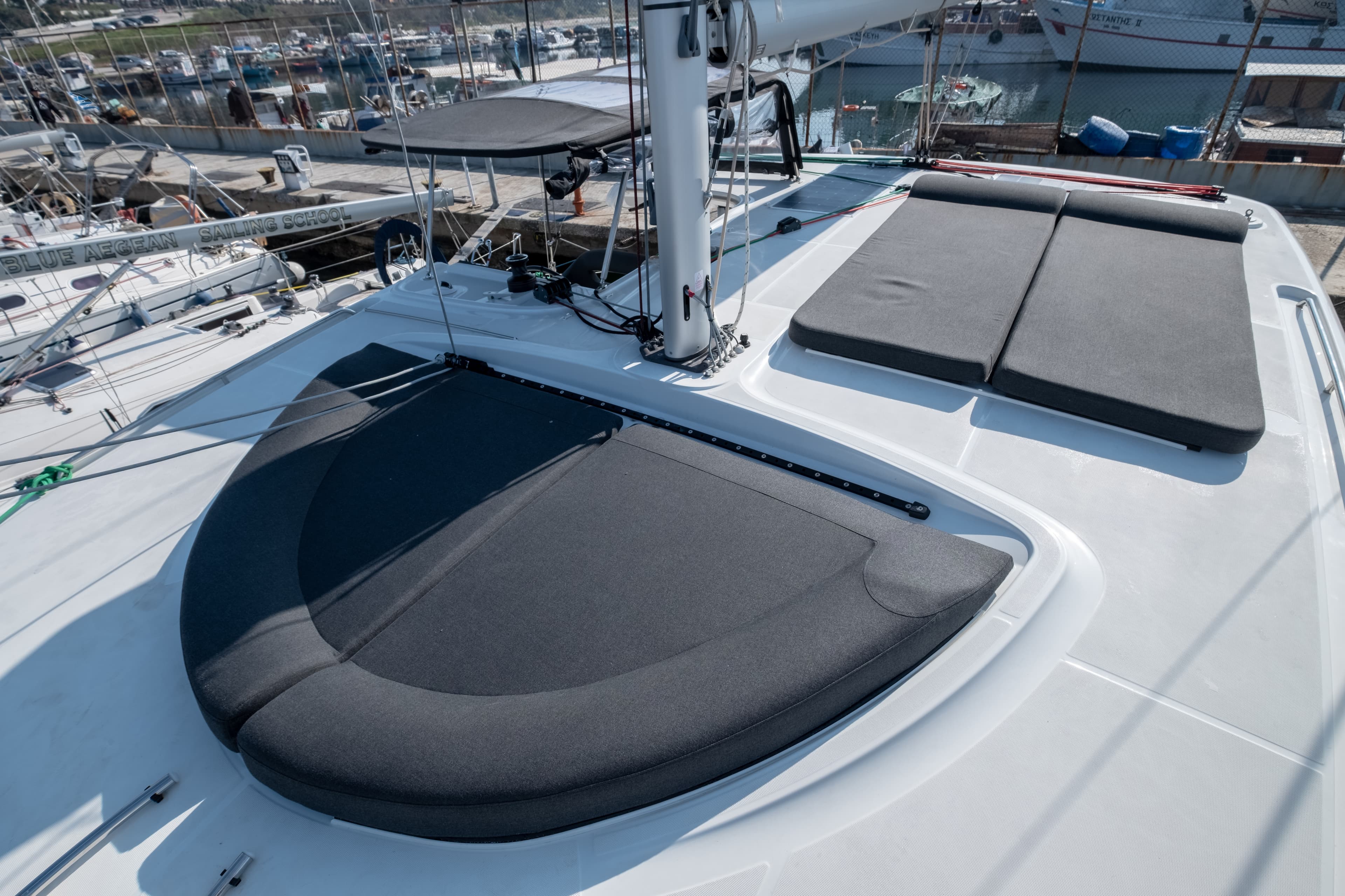 Lagoon 40 - photo 13