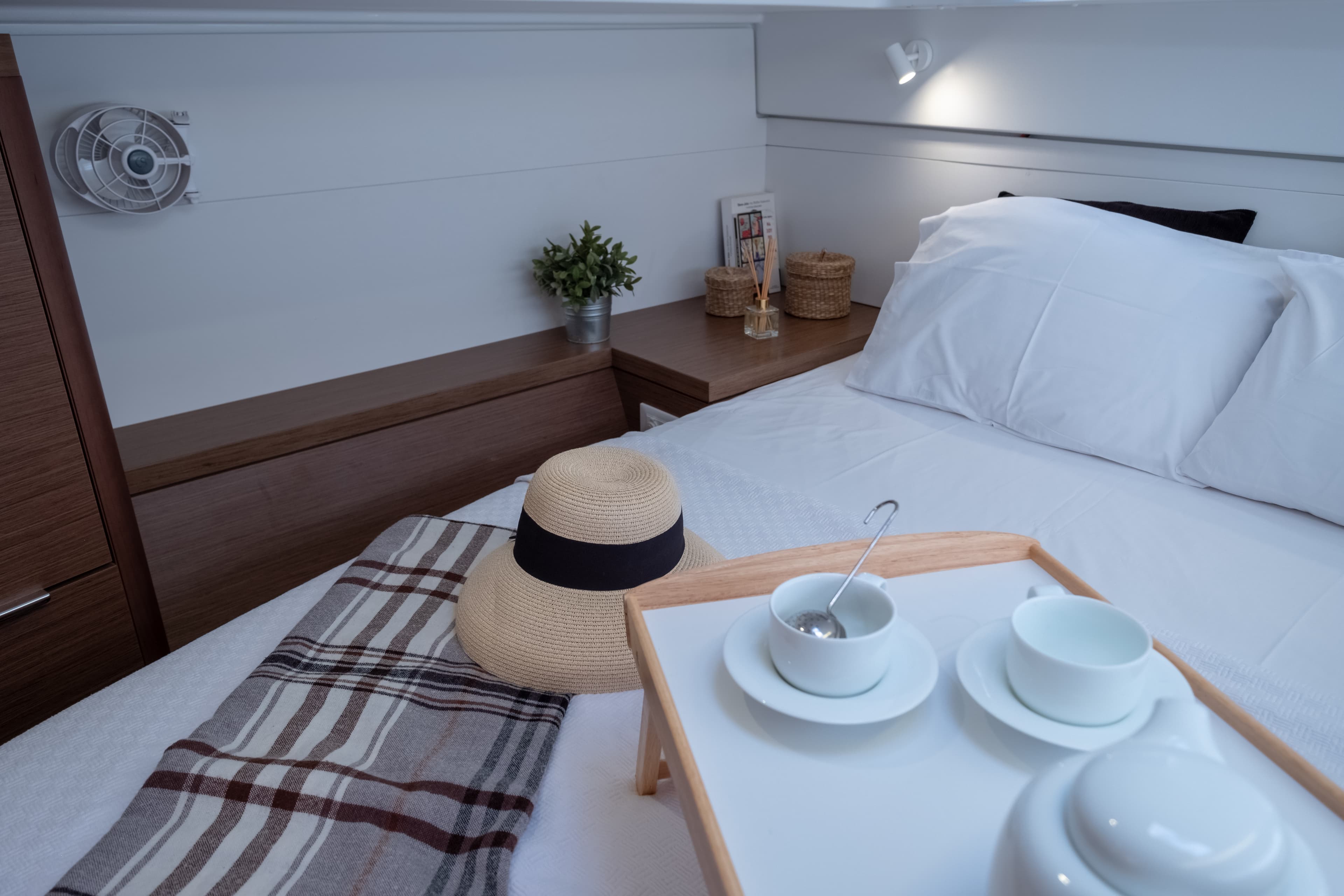 Lagoon 40 - photo 78