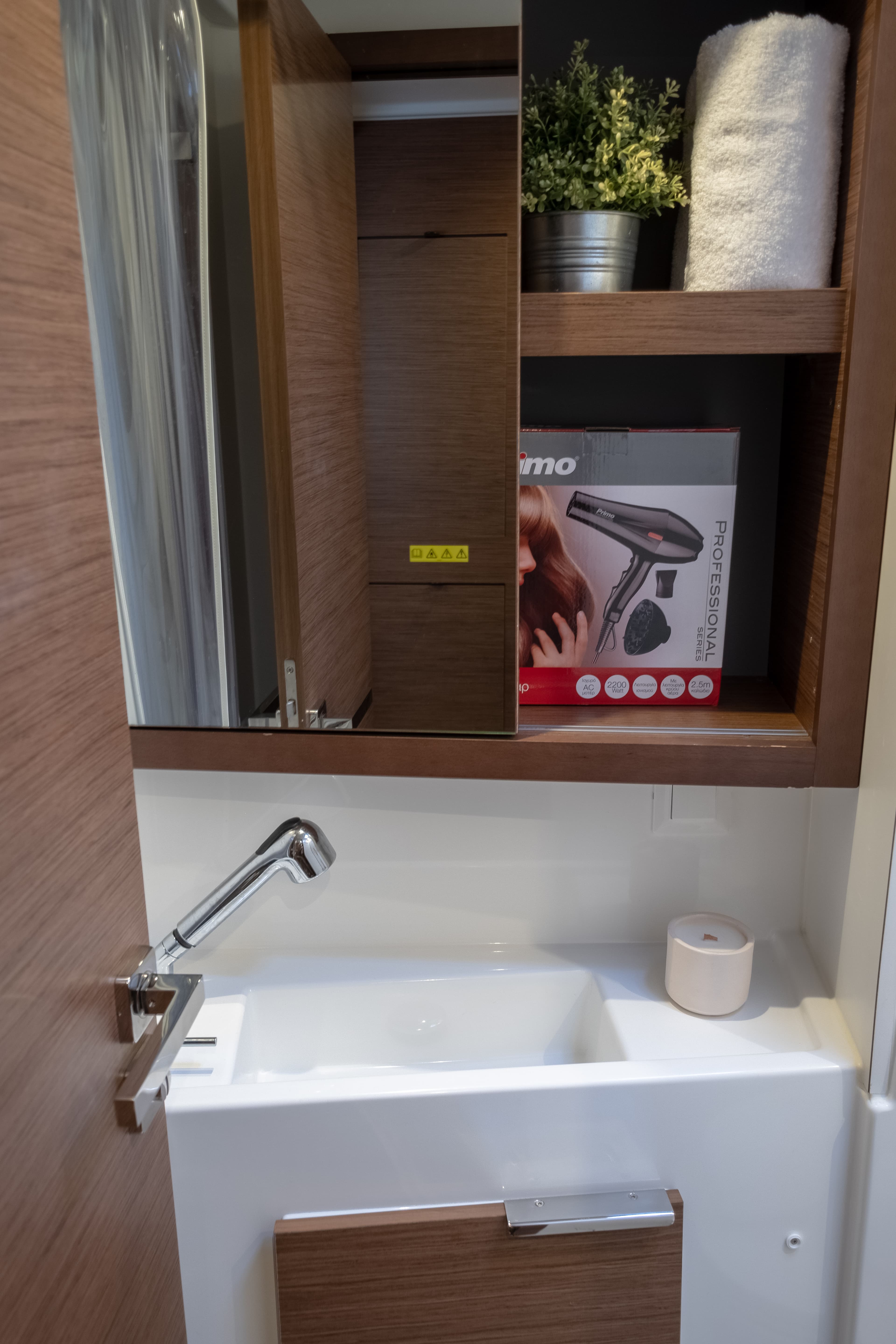 Lagoon 40 - photo 74