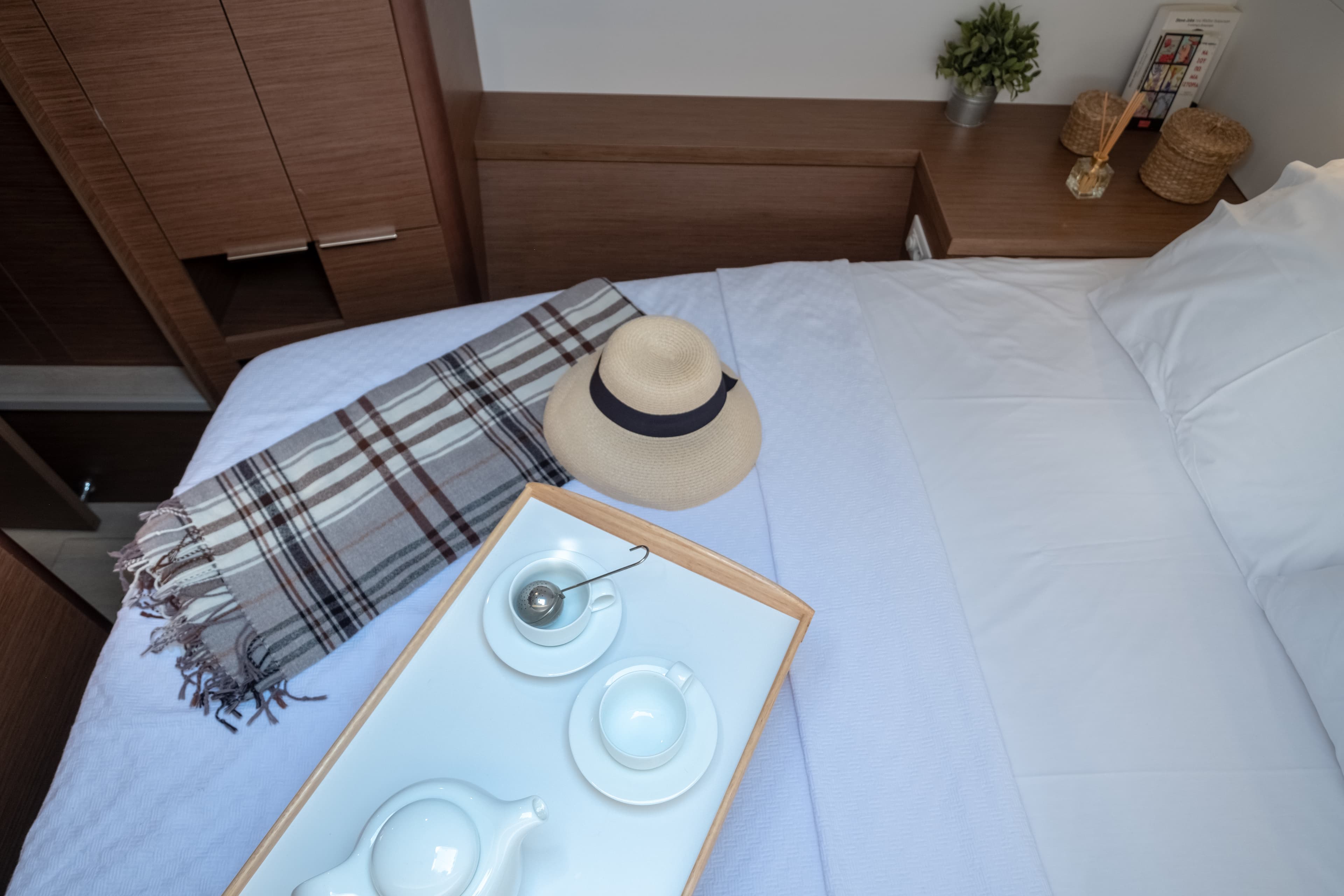 Lagoon 40 - photo 16