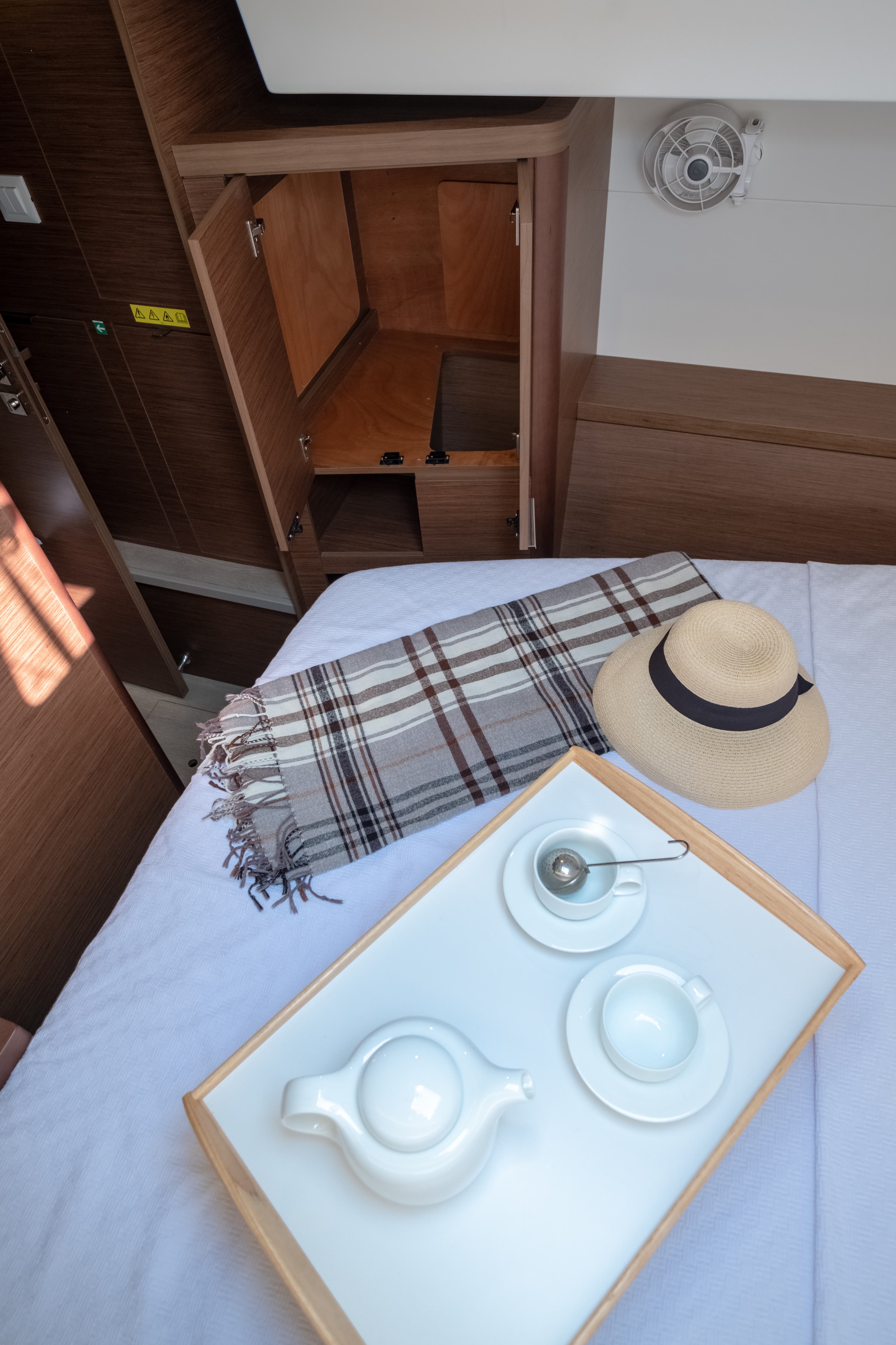 Lagoon 40 - photo 94