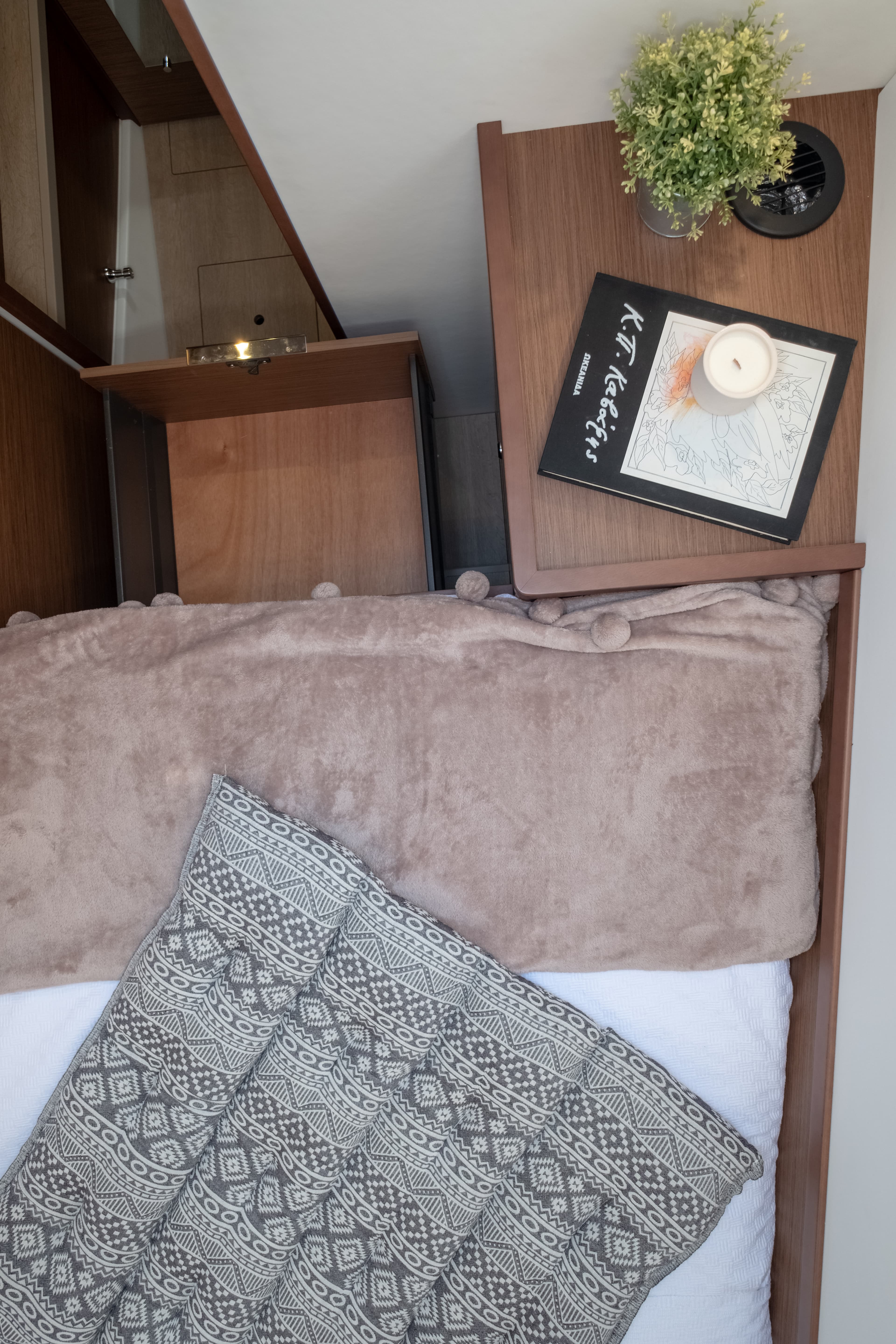 Lagoon 40 - photo 29