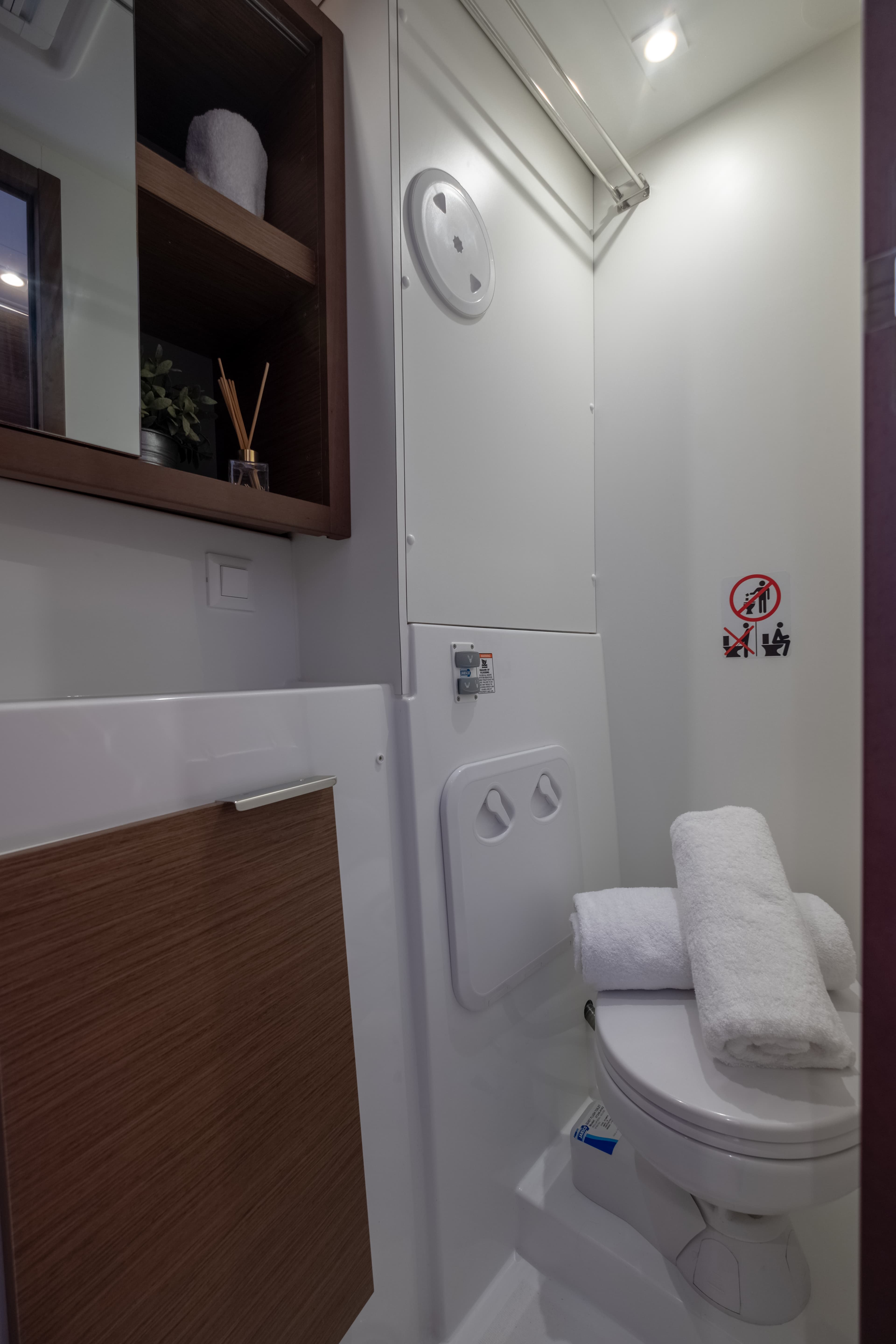 Lagoon 40 - photo 64