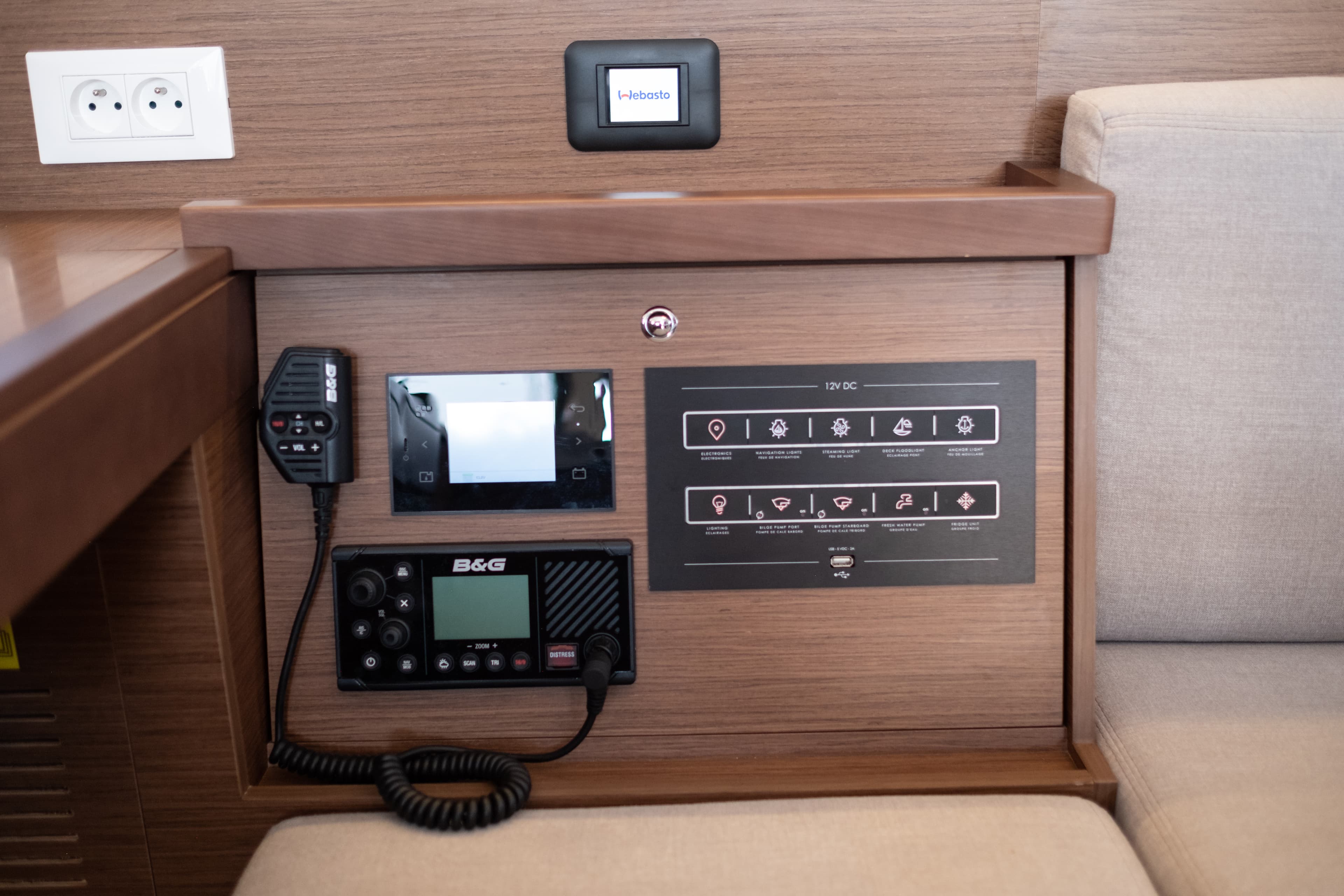 Lagoon 40 - photo 34