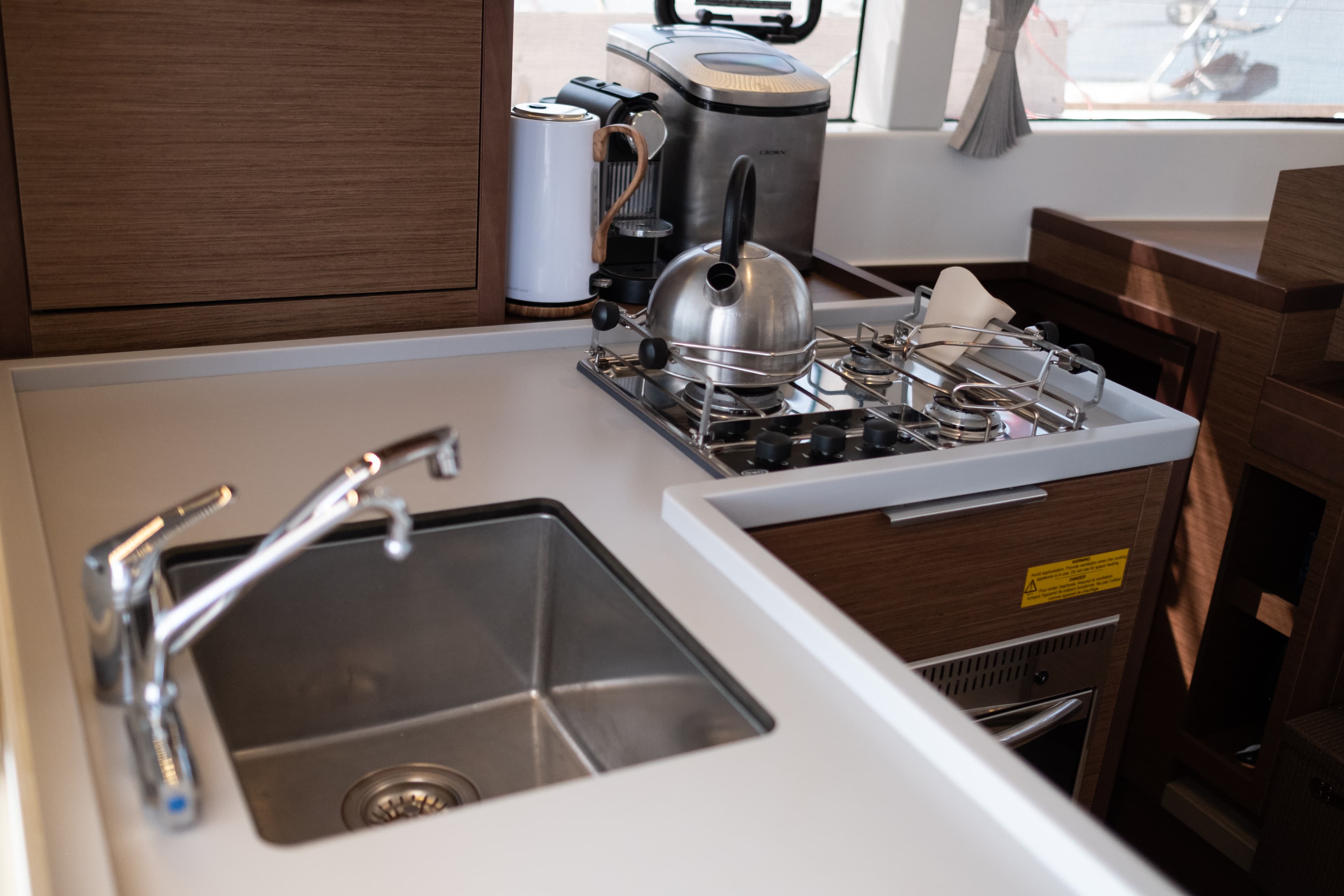 Lagoon 40 - photo 95