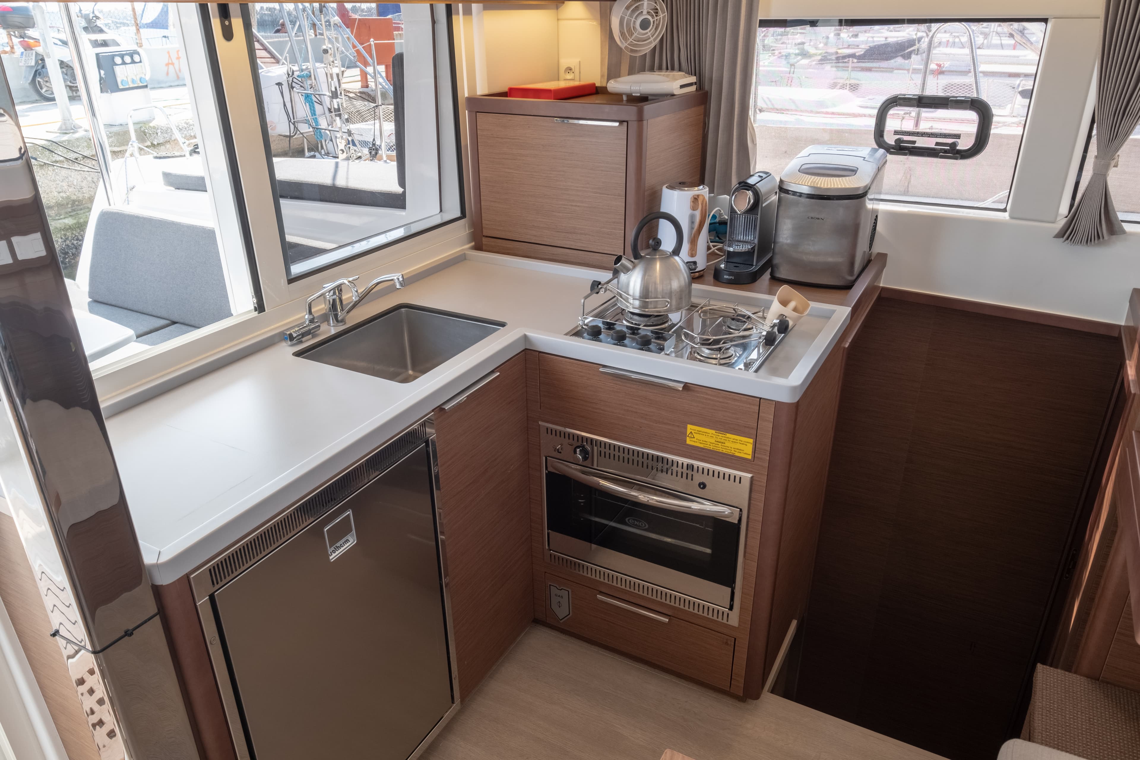 Lagoon 40 - photo 72