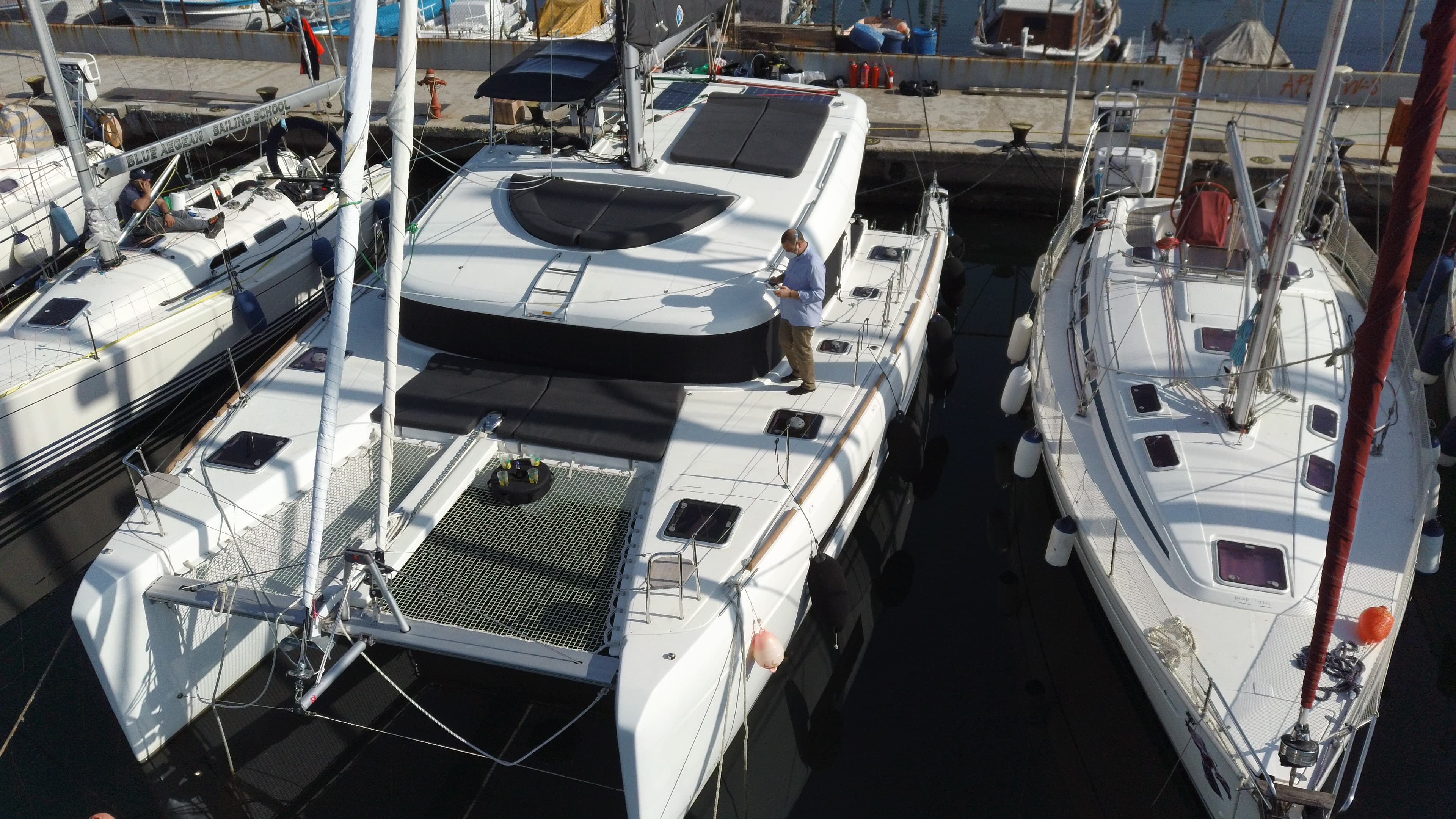 Lagoon 40 - photo 49