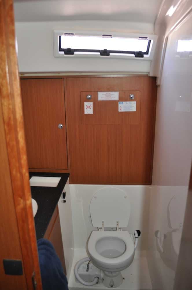 Bavaria 45 Cruiser - photo 24