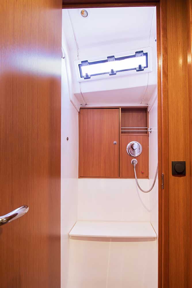 Bavaria 45 Cruiser - photo 21