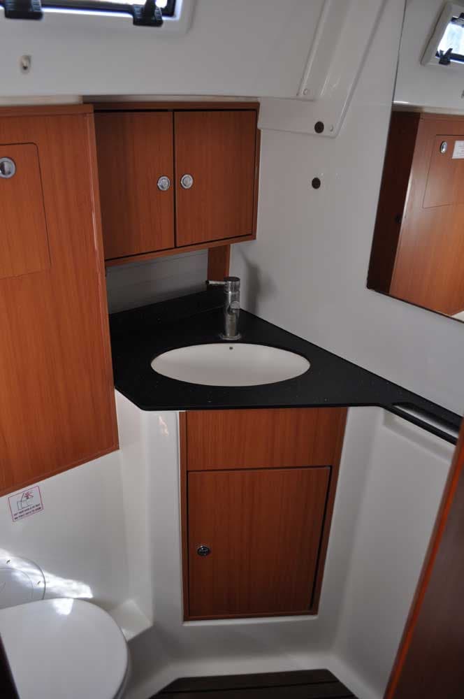 Bavaria 45 Cruiser - photo 5