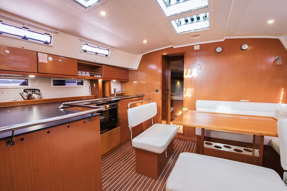 Bavaria 45 Cruiser - photo 9