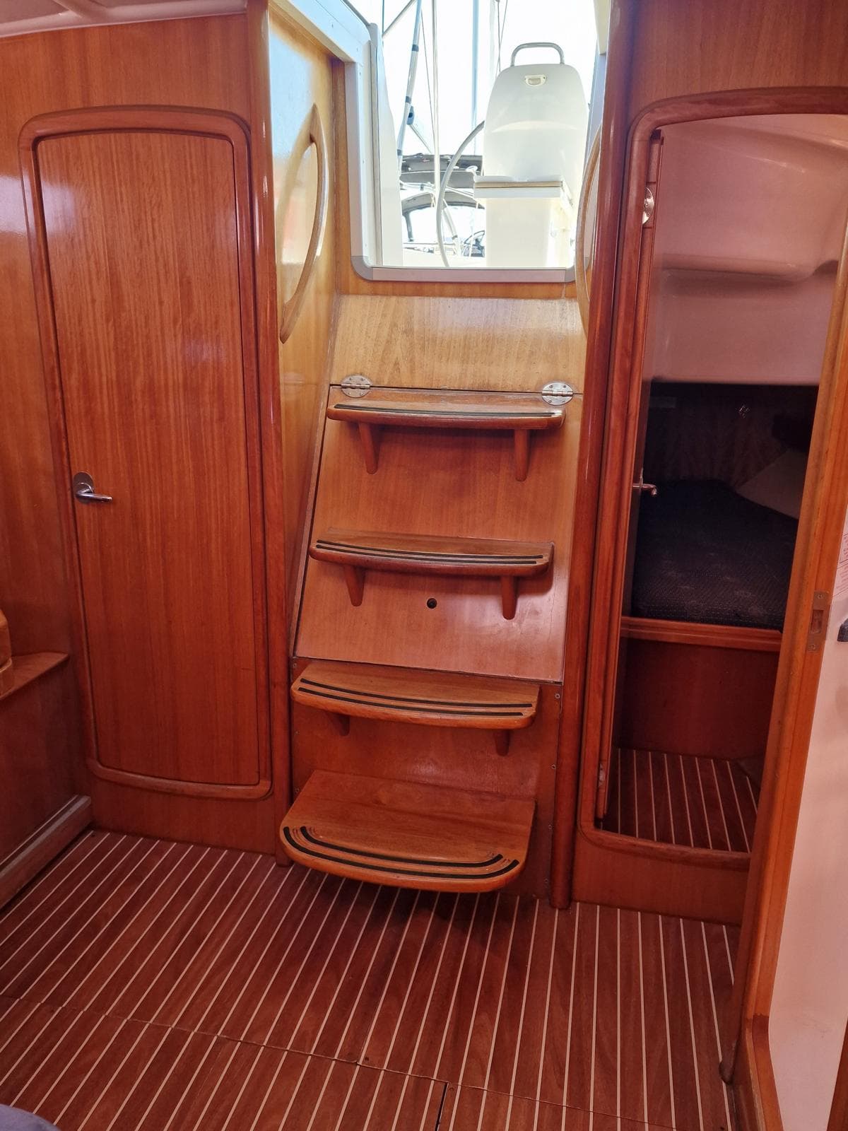 Bavaria 39 Cruiser - photo 10