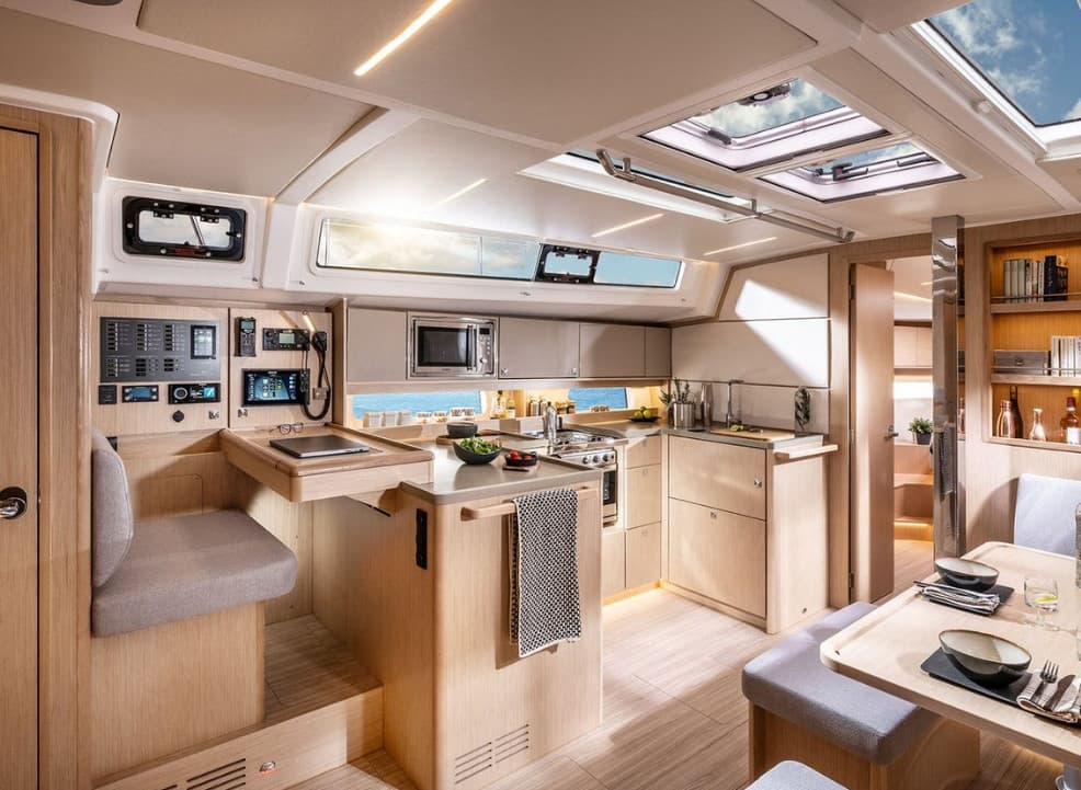 Bavaria C46 - photo 10