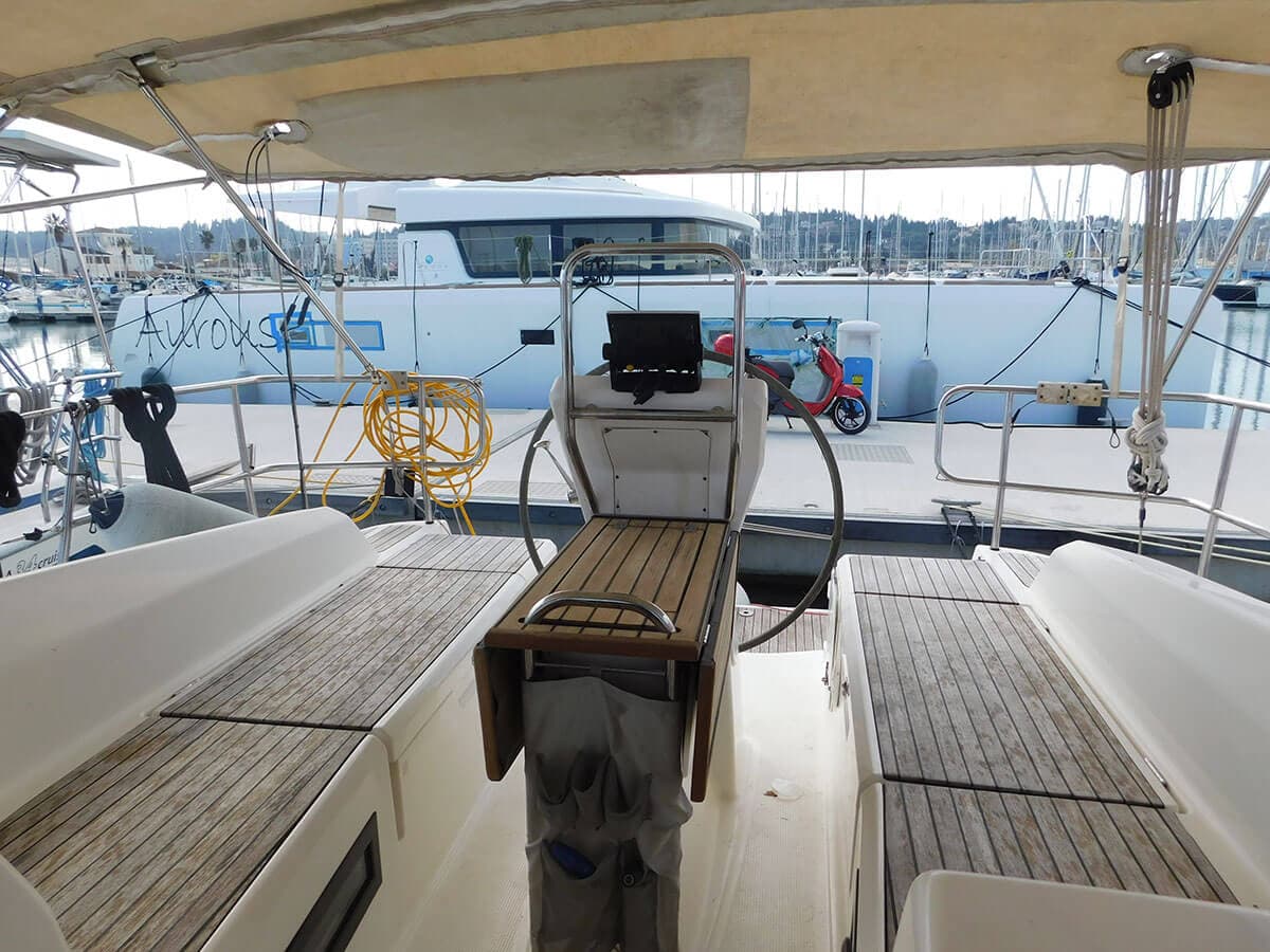 Bavaria 36 - photo 11