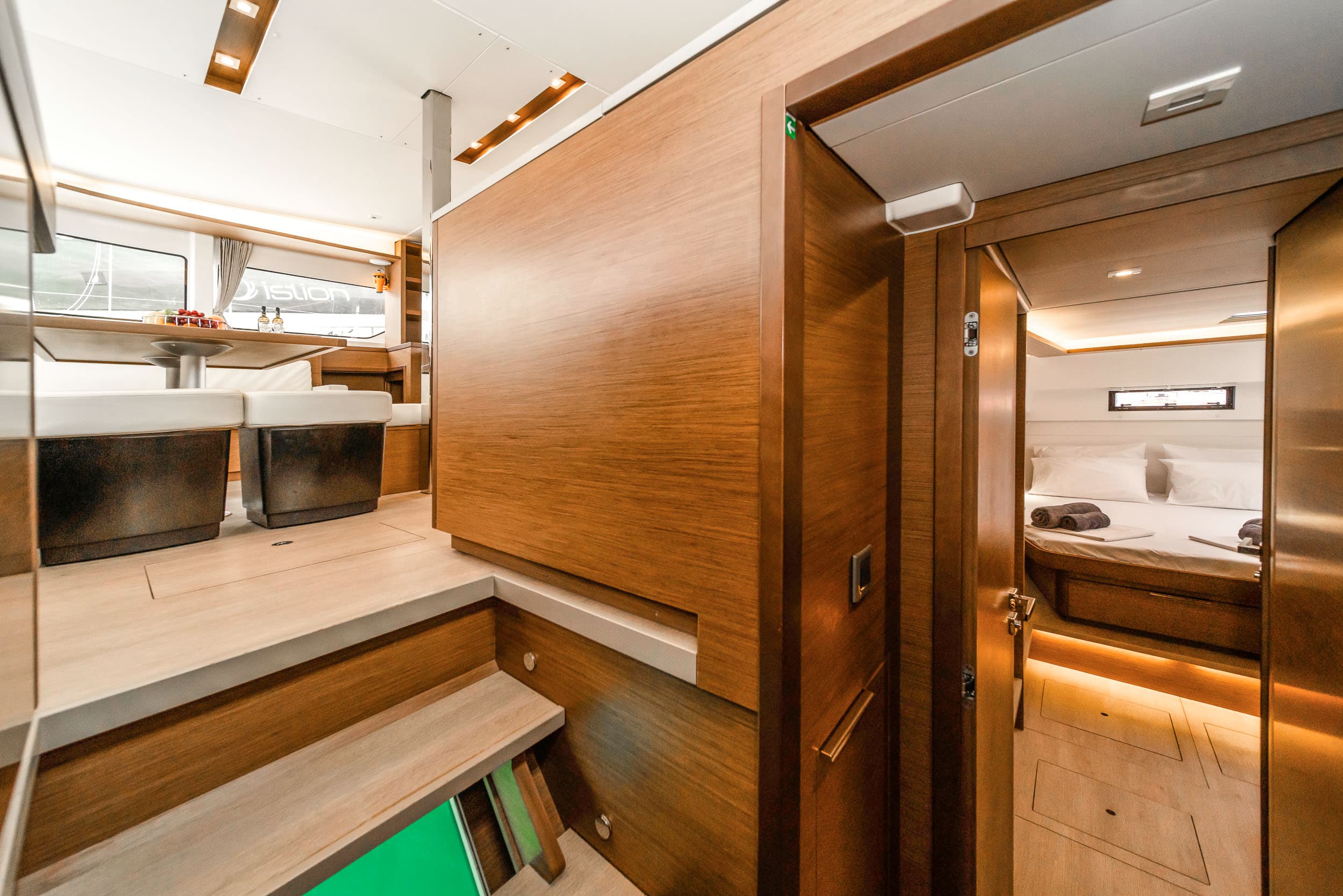 Lagoon 46  - photo 31