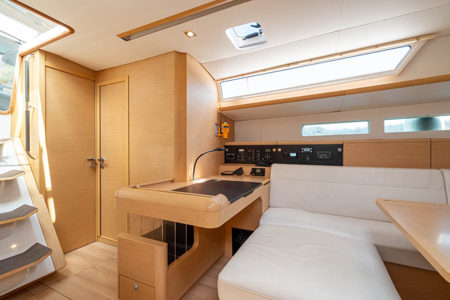 Sun Odyssey 519 - photo 10