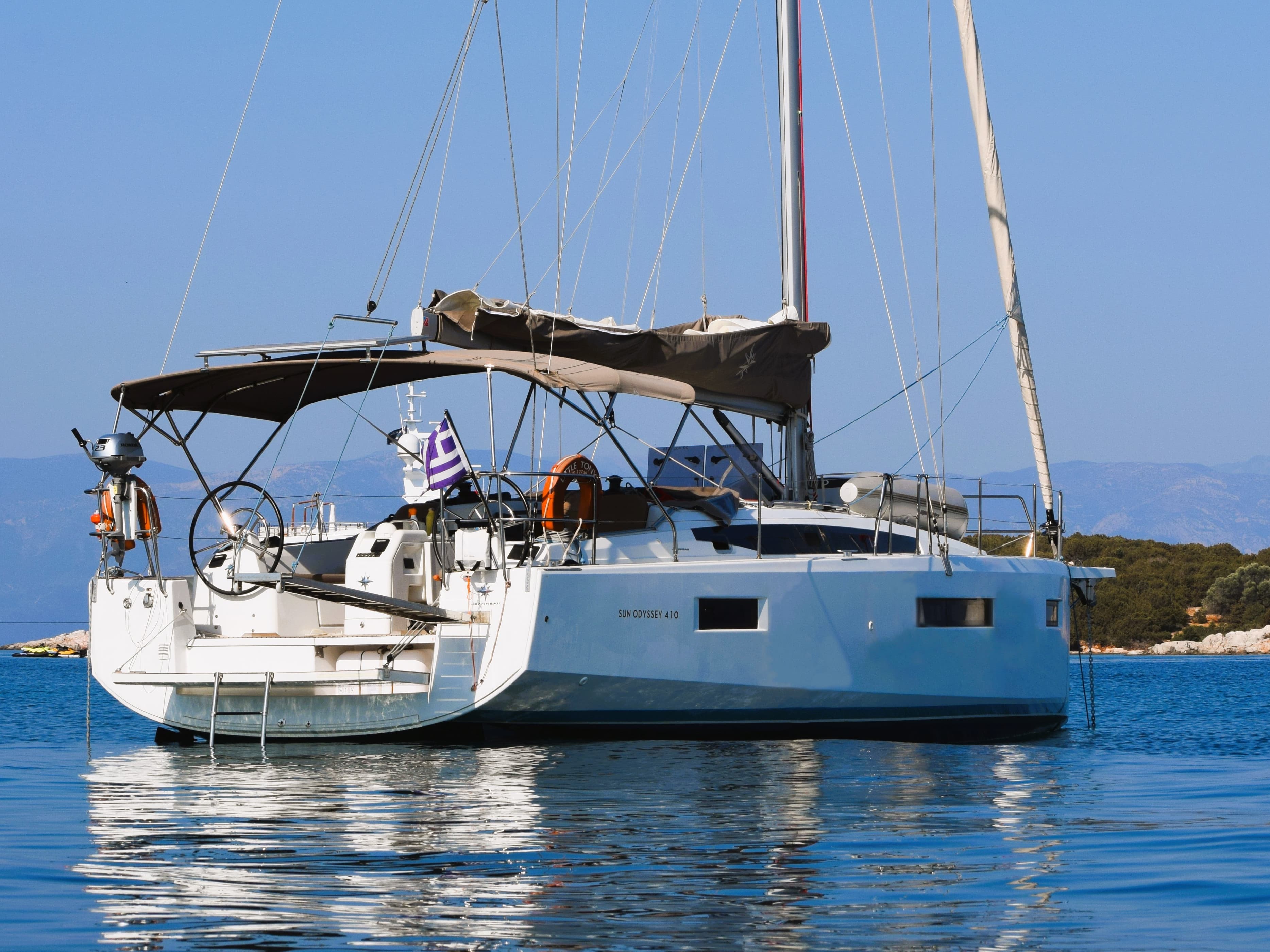 Sun Odyssey 410 - photo