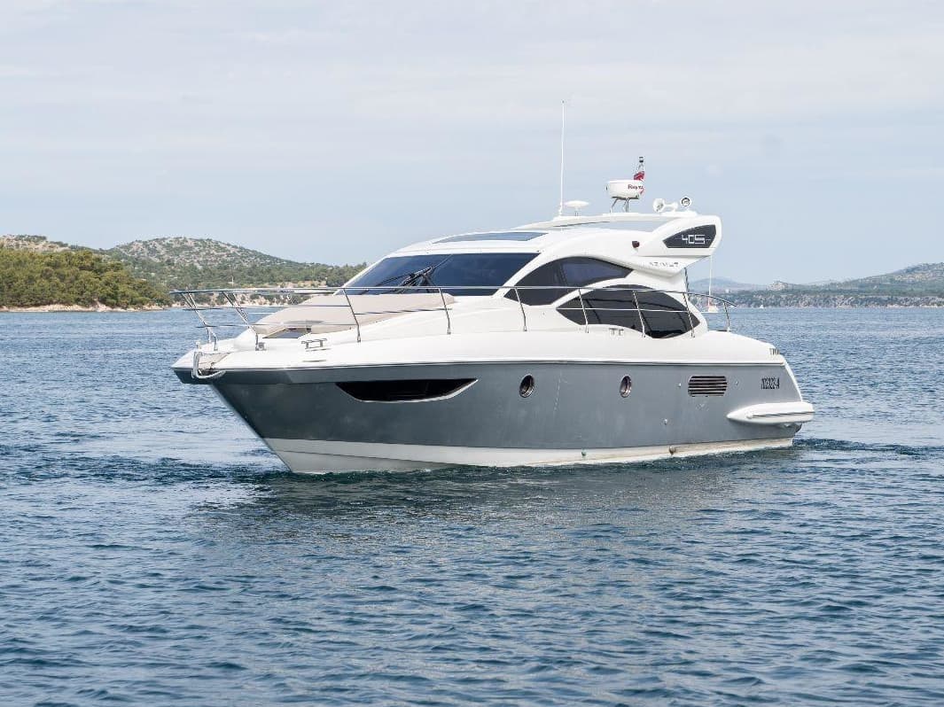 Azimut 40 S - photo