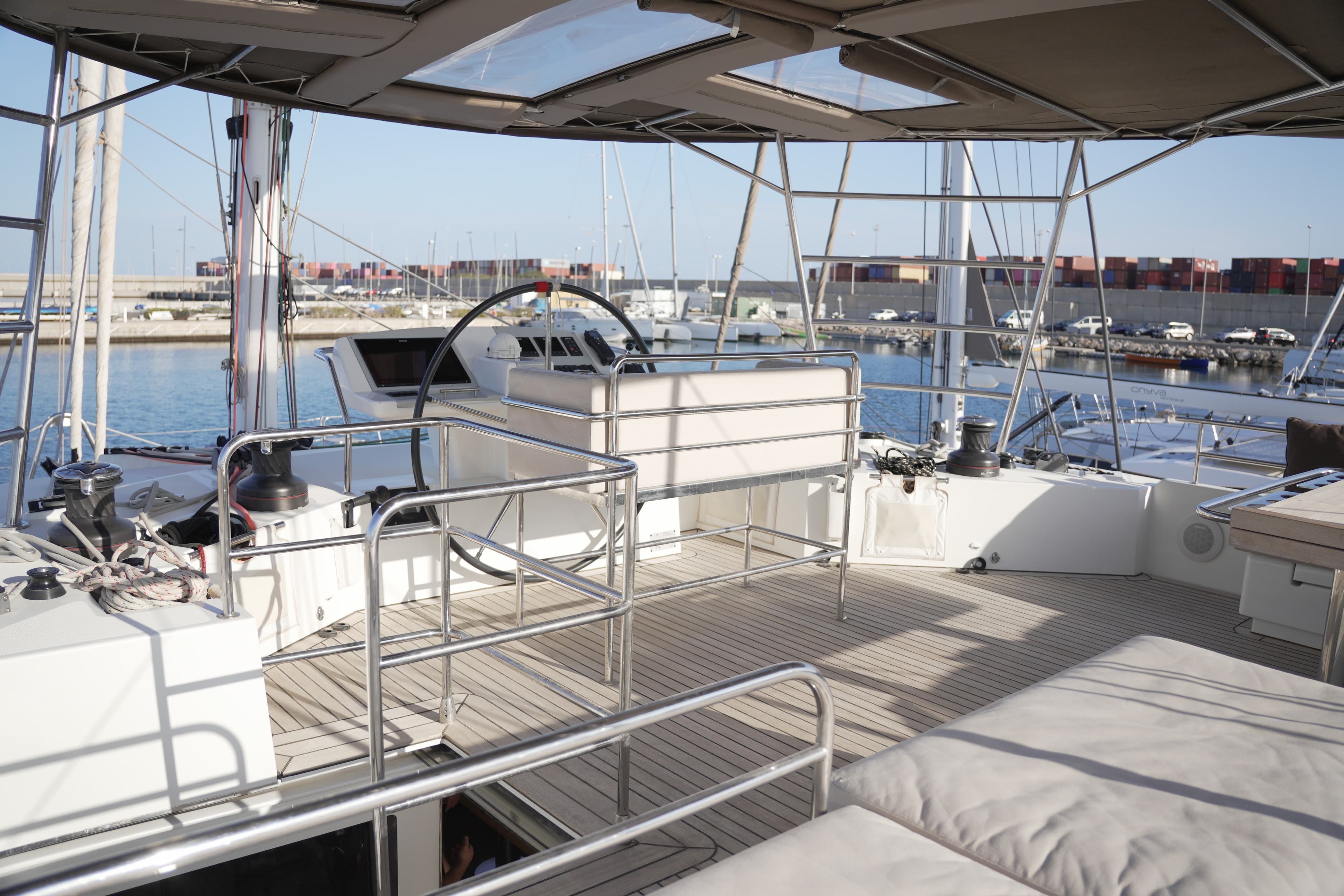 Lagoon 560 - photo 5