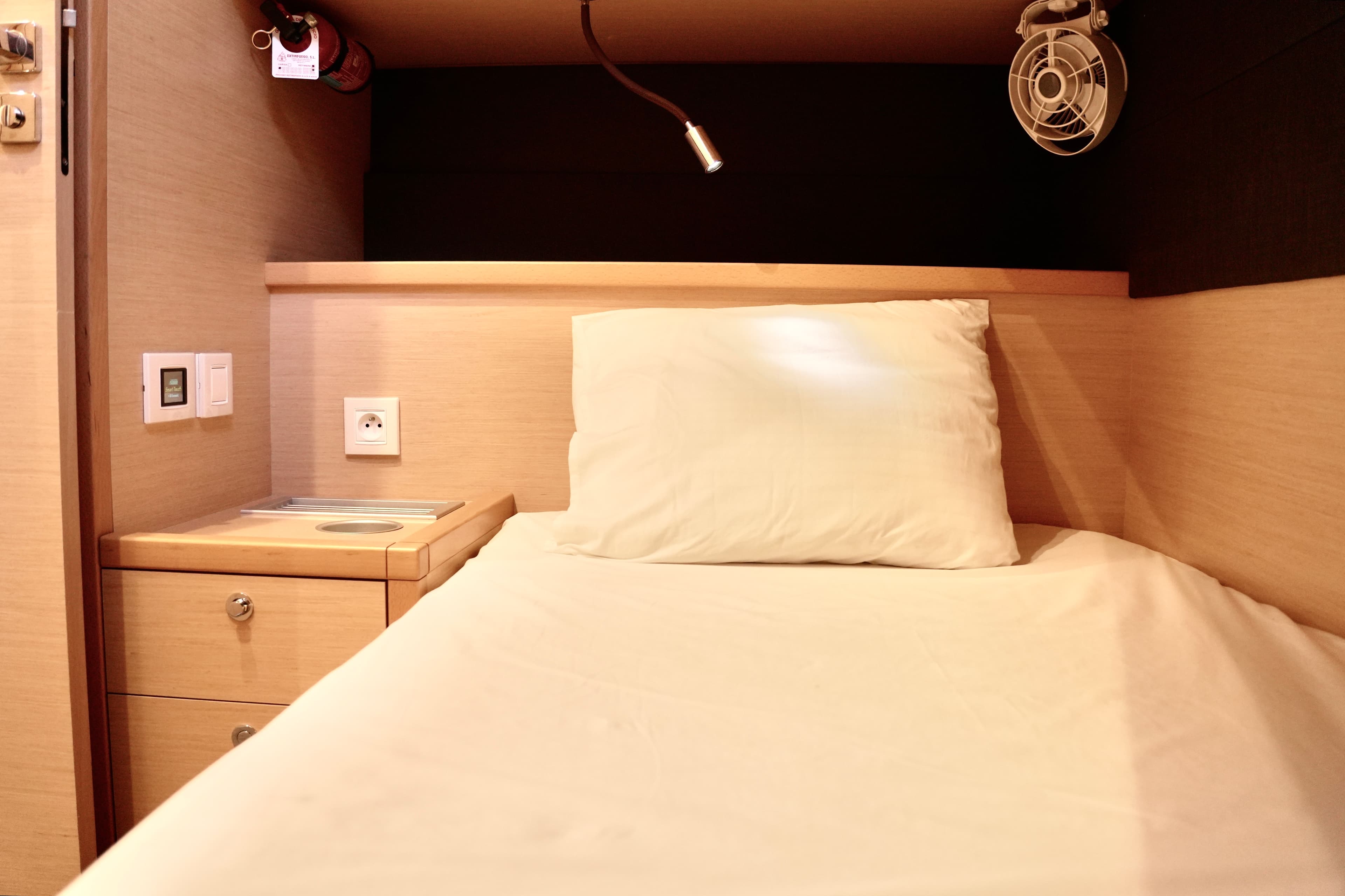 Lagoon 560 - photo 16