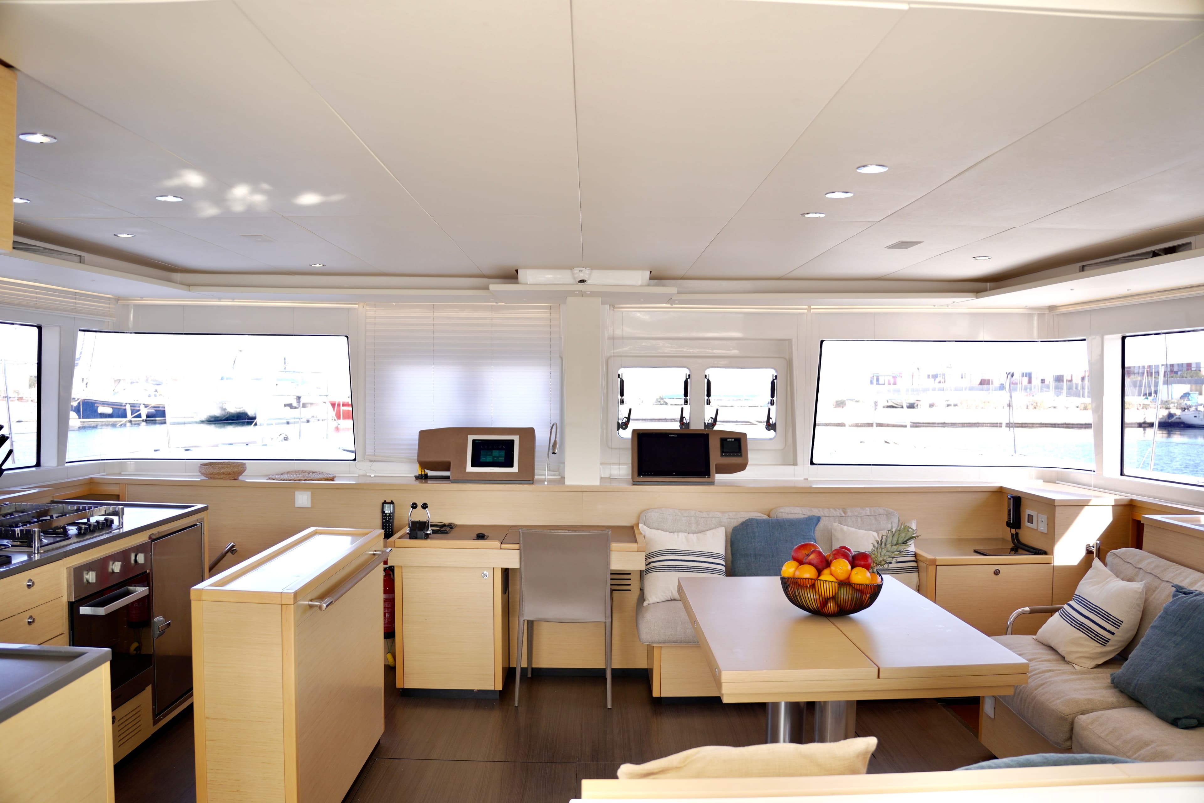 Lagoon 560 - photo 26