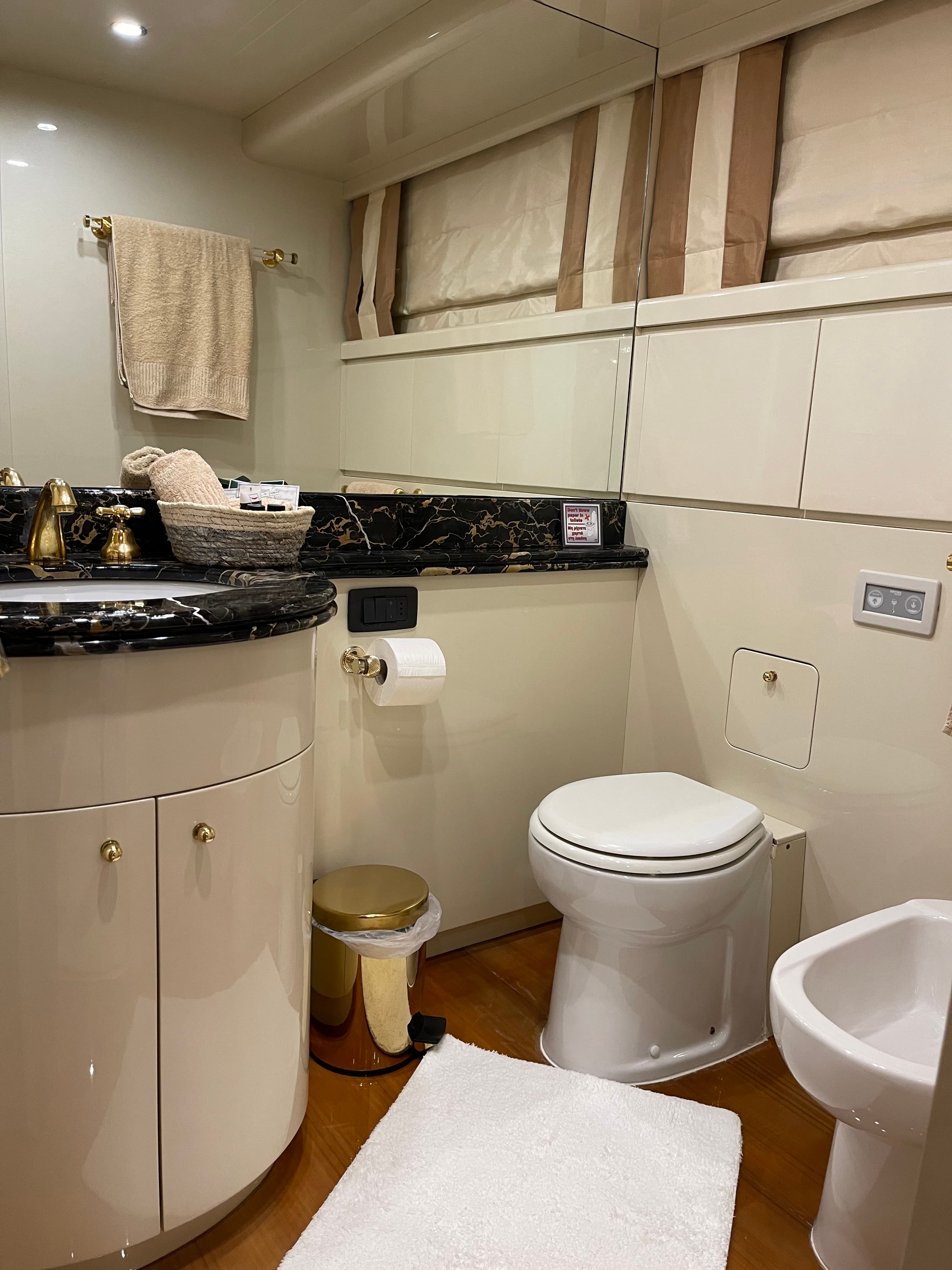 Falcon 92 - photo 36