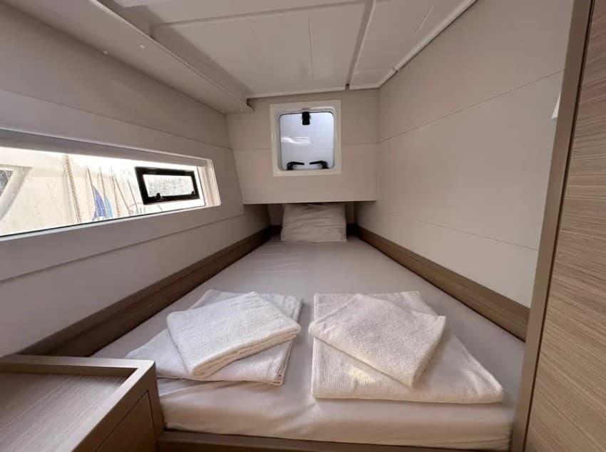 Lagoon 40 - photo 7