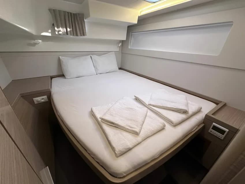 Lagoon 40 - photo 12