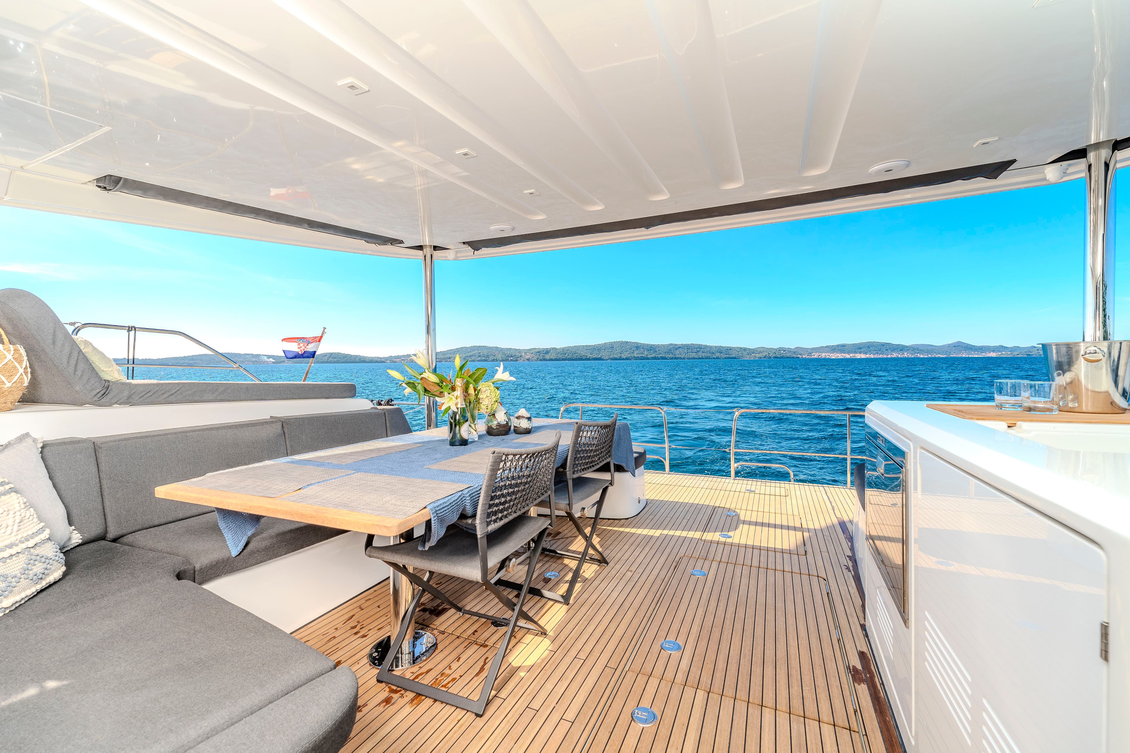 Lagoon 55 - photo 58