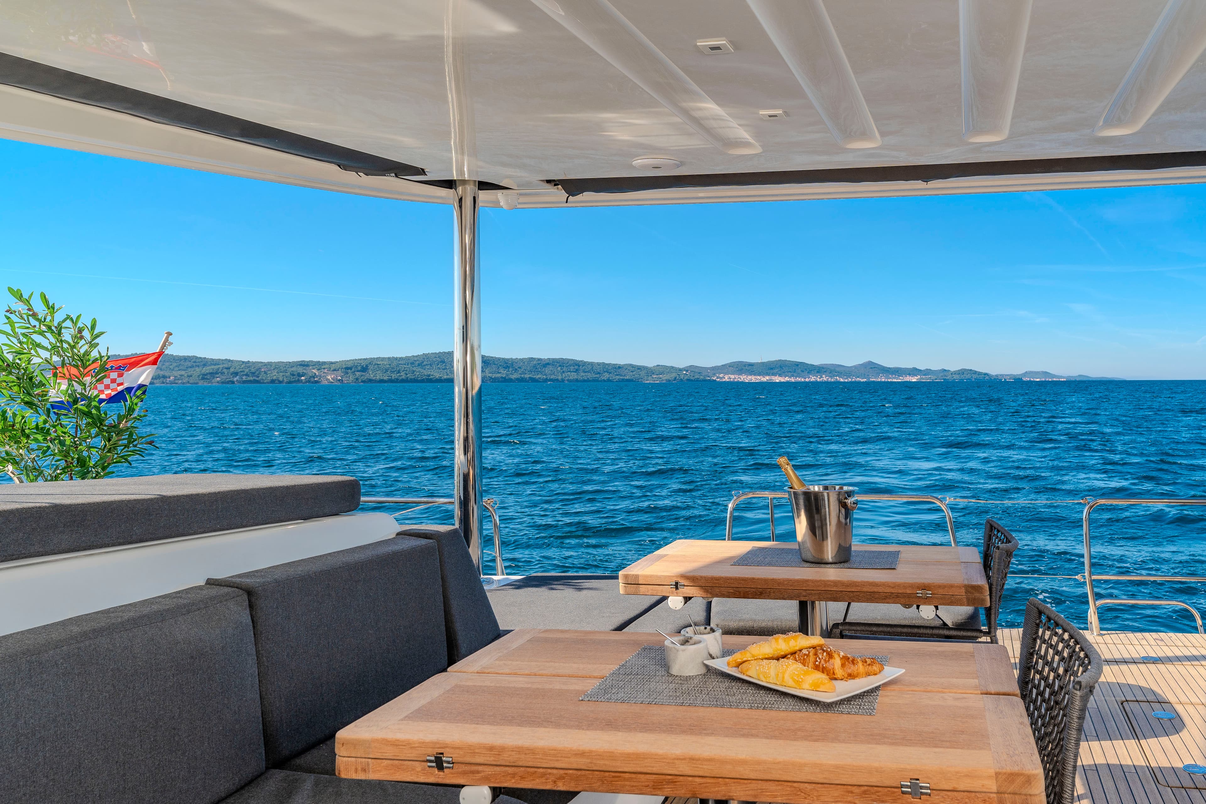 Lagoon 55 - photo 44