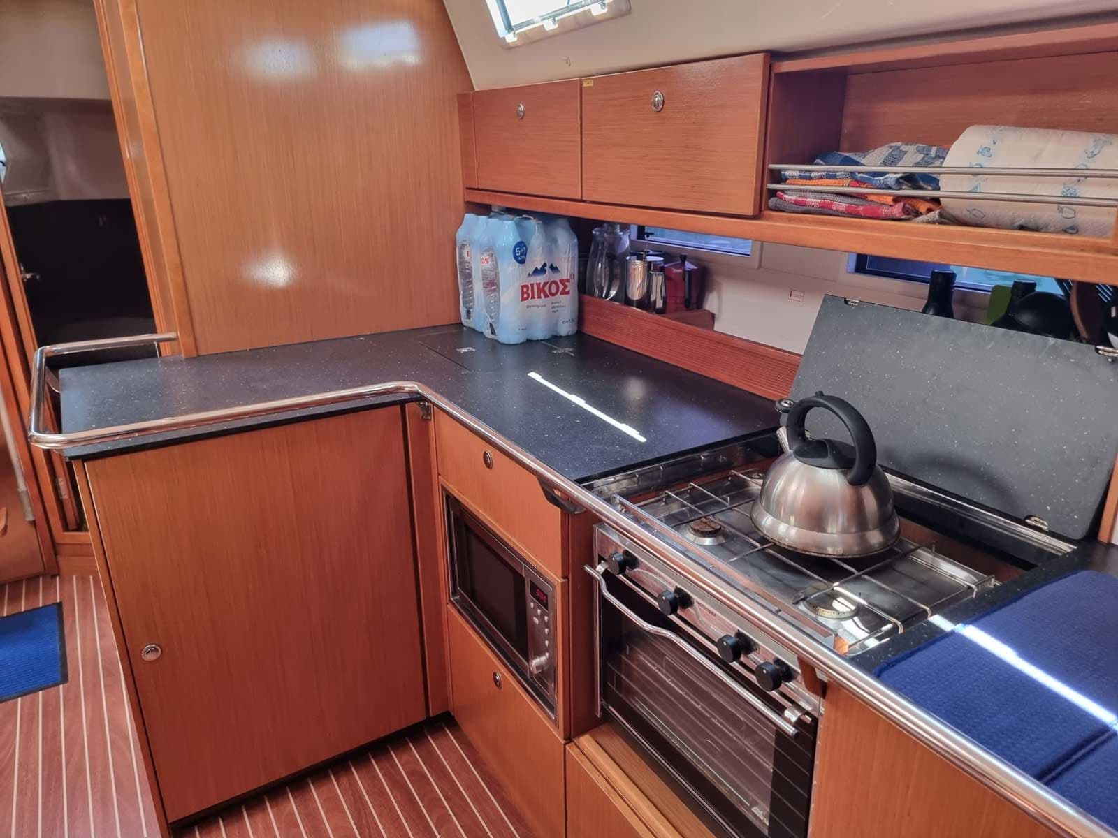 Bavaria 45 Cruiser - photo 10