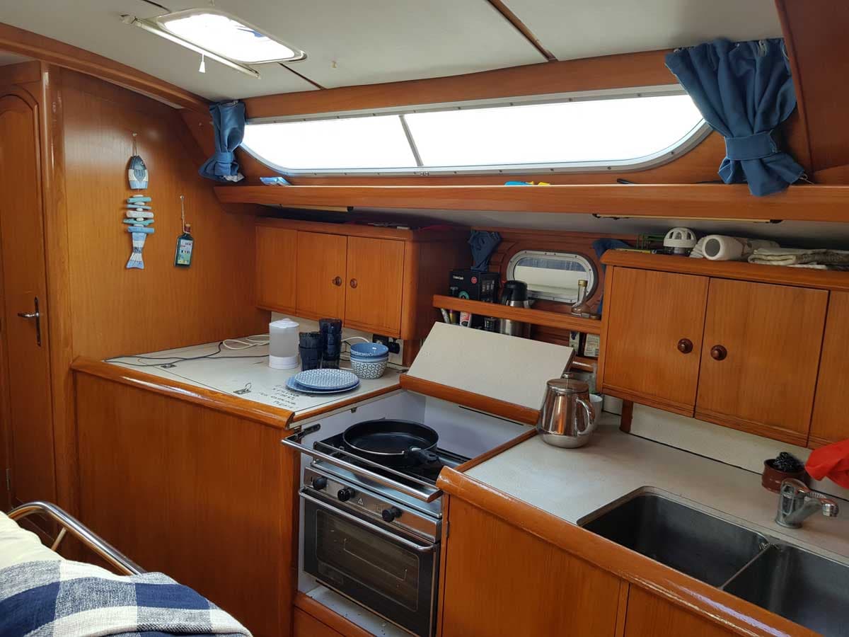 Sun Odyssey 45.2 - photo 9