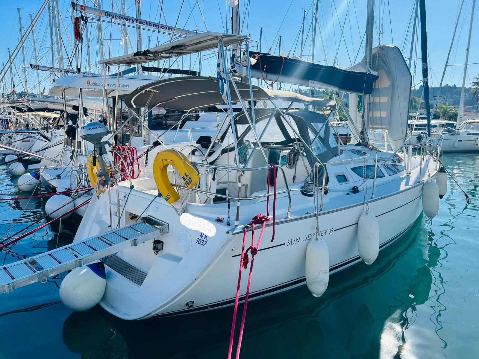 Sun Odyssey 35 - photo