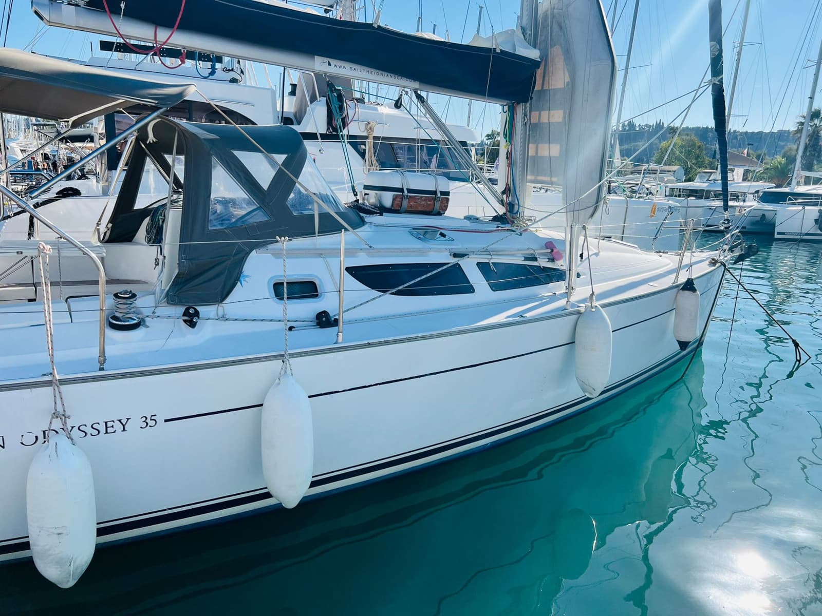 Sun Odyssey 35 - photo 4