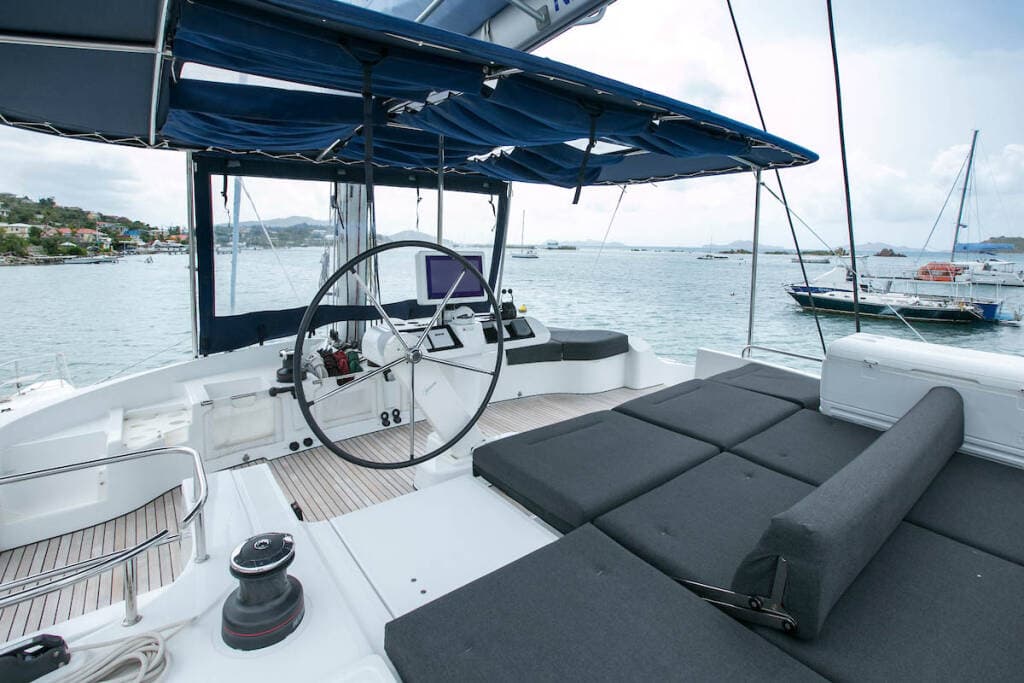 Lagoon 52F - photo 17