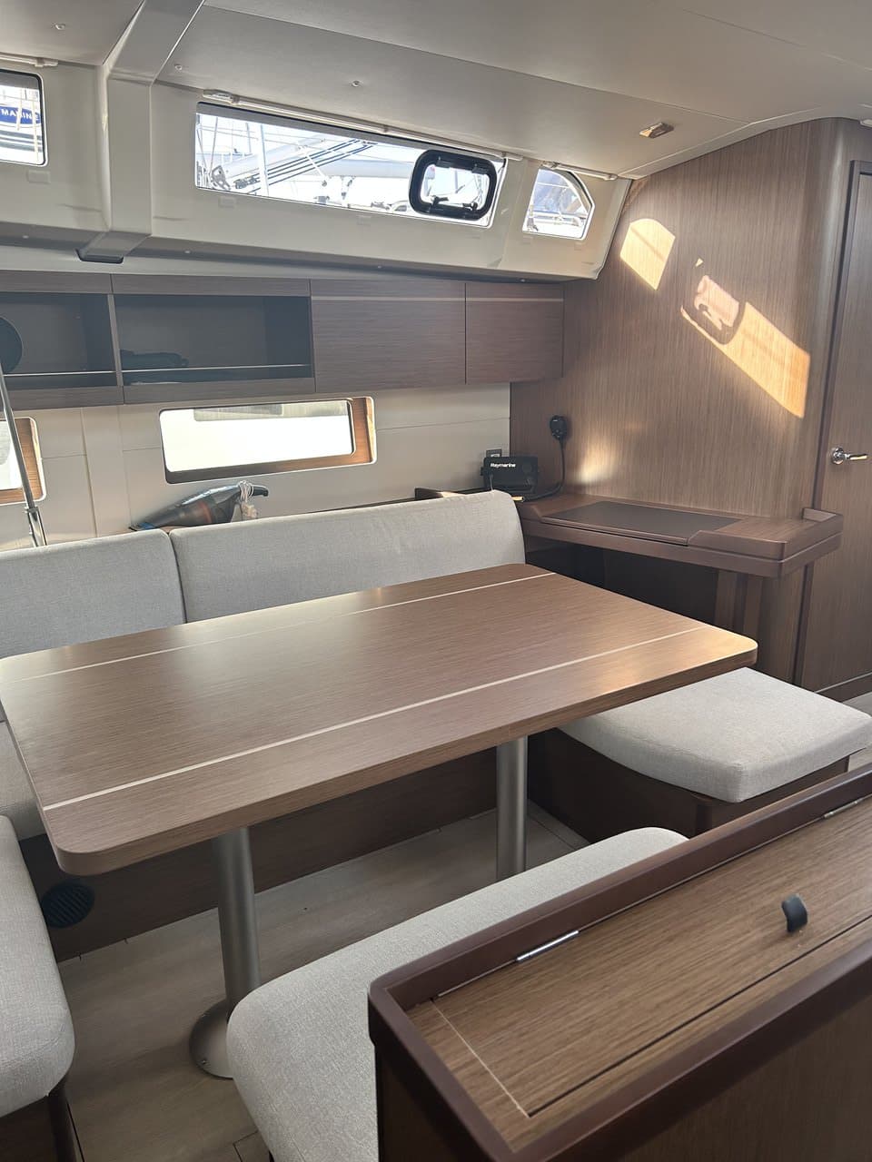 Oceanis 46.1 - photo 13